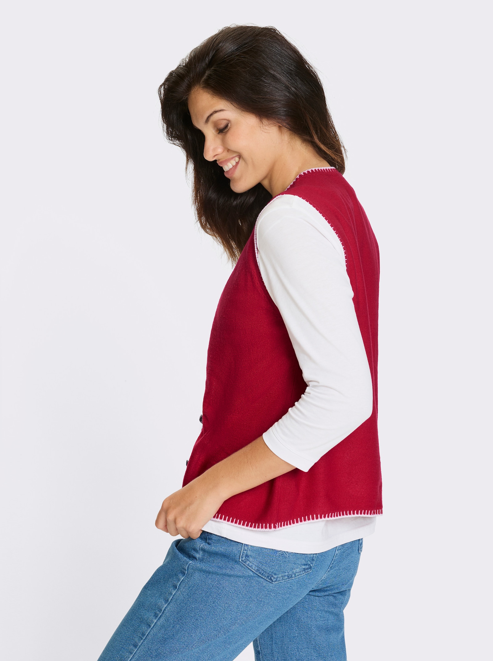 Mouwloos vest met folkloreknopen - rood/ecru