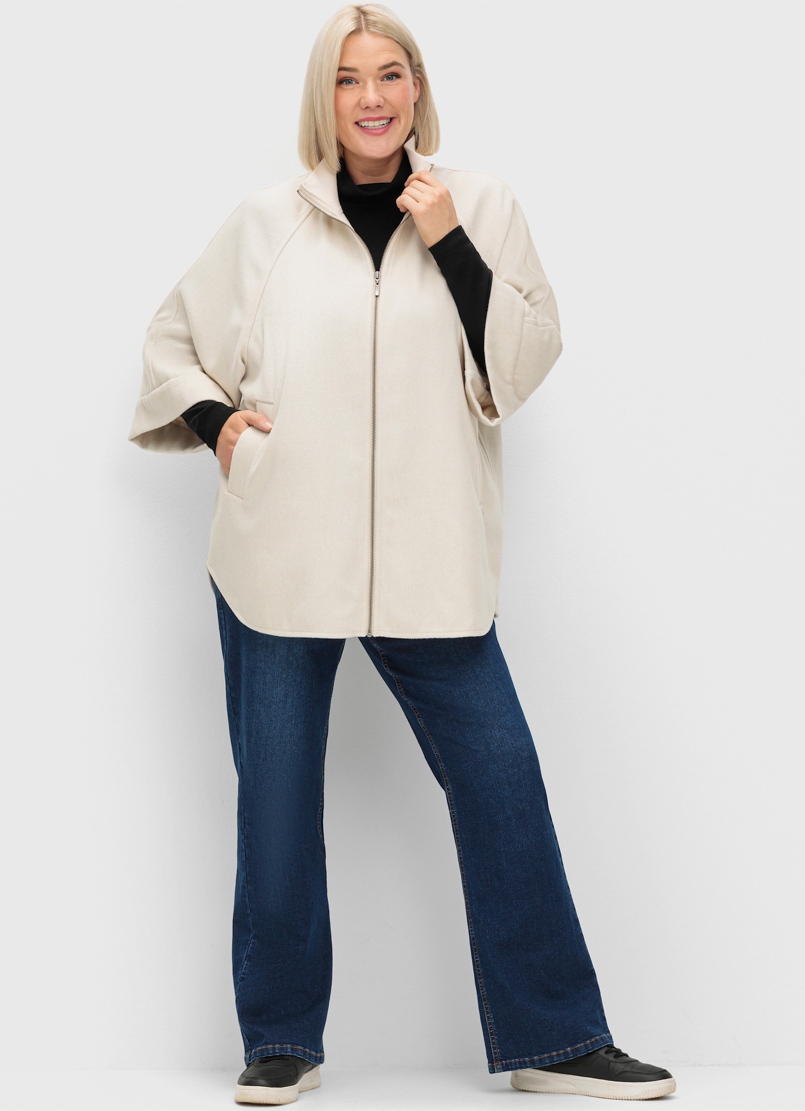 sheego Jacke in Cape-Form, mit 3/4-Arm - beige