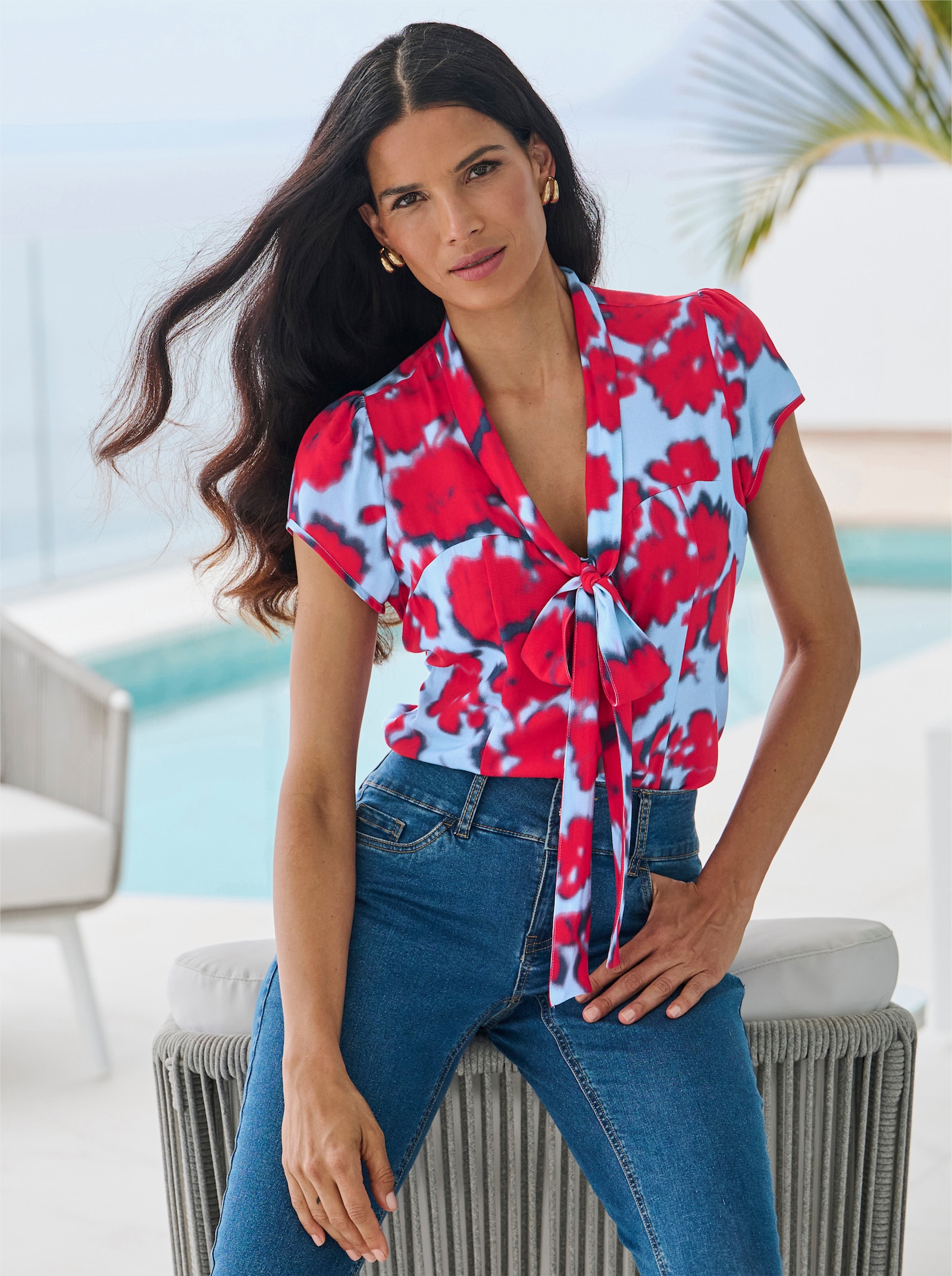 heine Kurzarm-Bluse mit Schluppe - erdbeere-eisblau-bedruckt