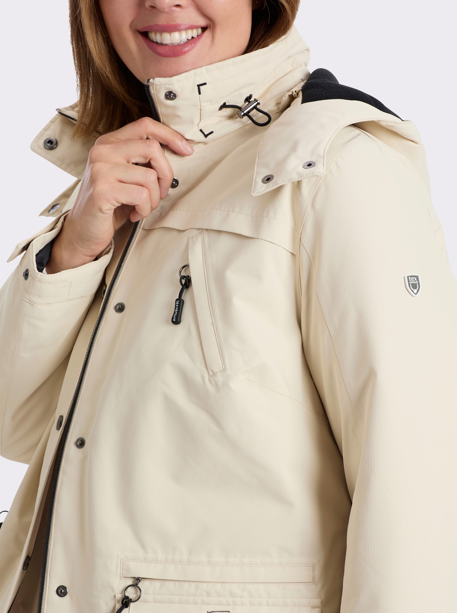 Funktionsjacke mit Texventure-Ausrüstung - sand