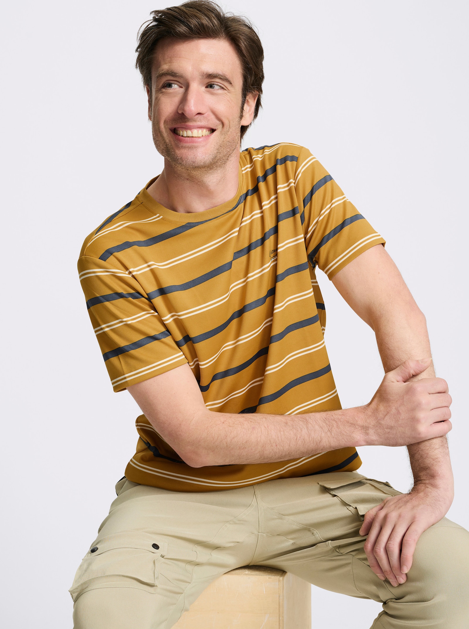 Catamaran Sports Funktionsshirt - ocker-gestreift