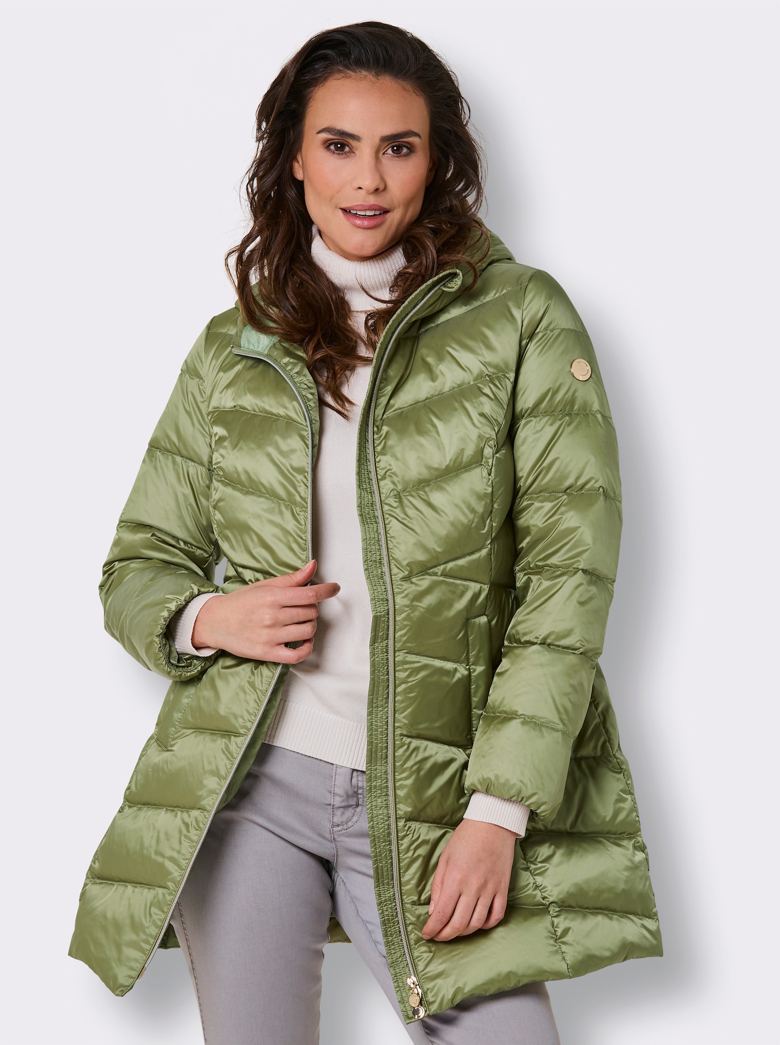 CREATION L PREMIUM Daunenjacke mit formgebenden Wiener Nähten - schilf