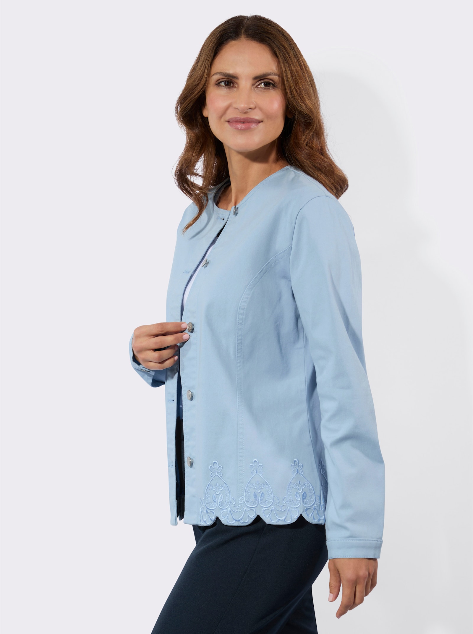 Jeansbluse mit Blütenstickerei - eisblau