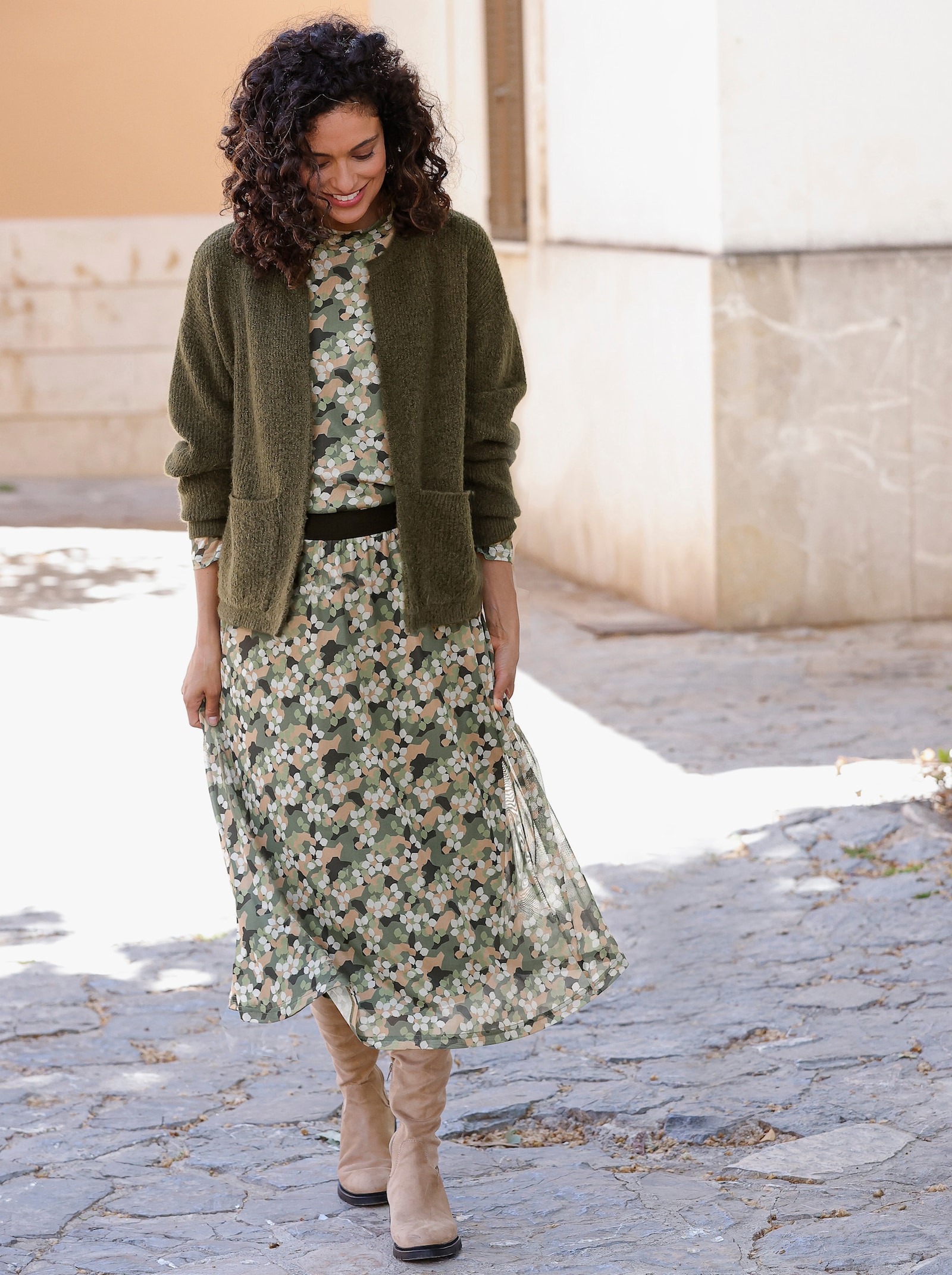 Meshrock mit Kontrast-Gummibund - khaki-sand-bedruckt