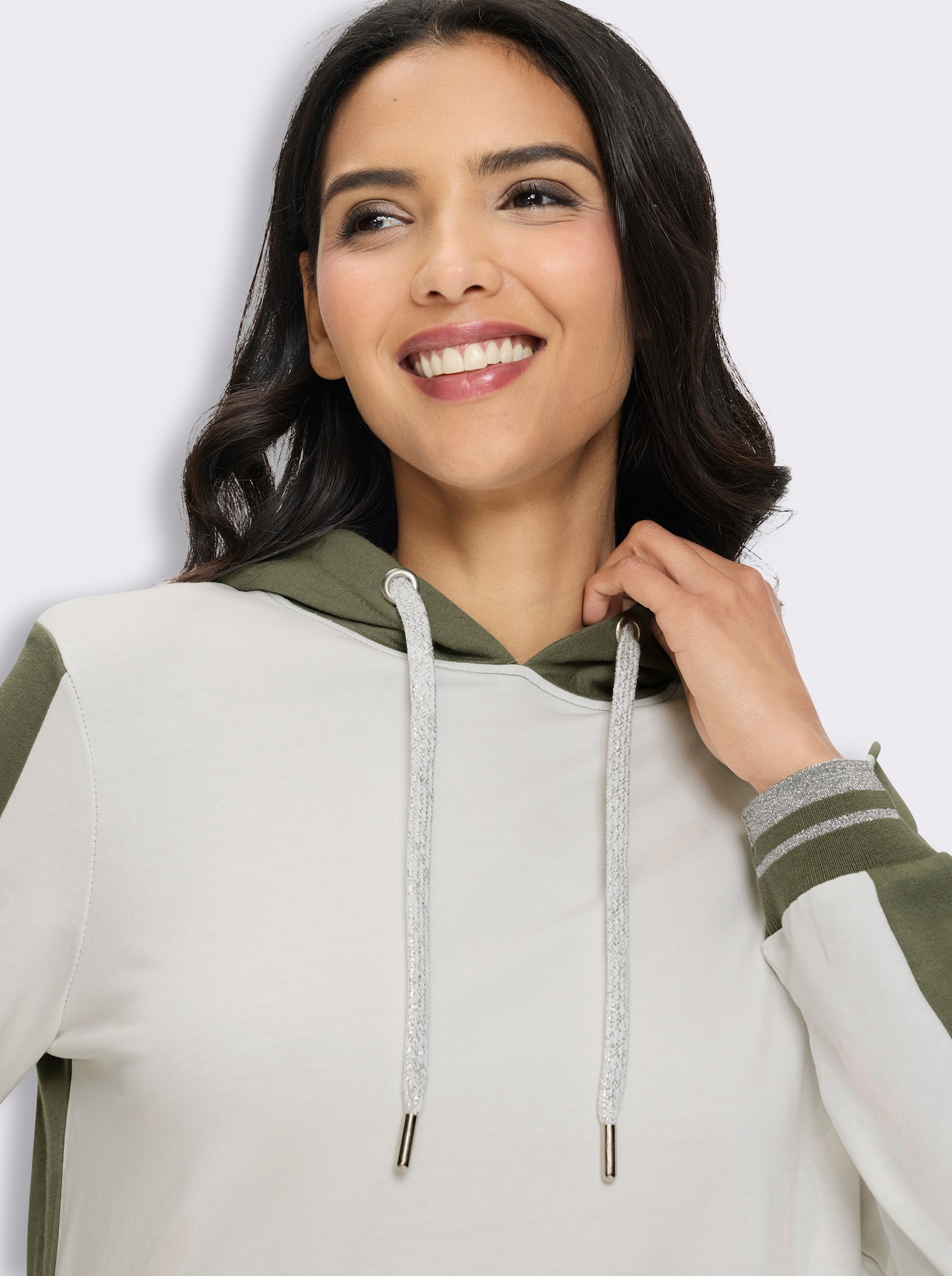 Kapuzensweatshirt mit Glitzer-Akzenten - khaki-ecru