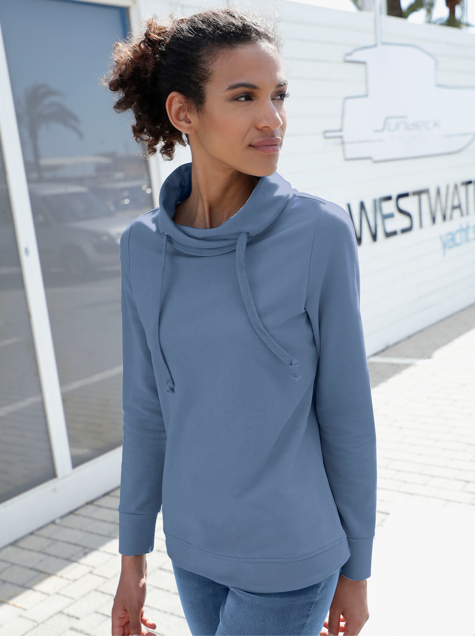Sweatshirt met wijde rolkraag - blauw