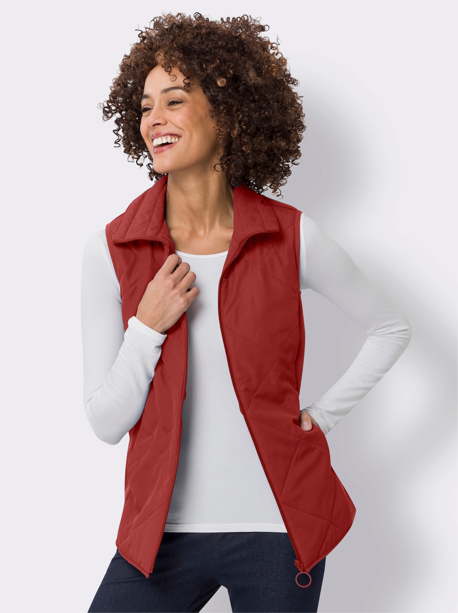 Vesta s vreckami vo švoch - čerešňová