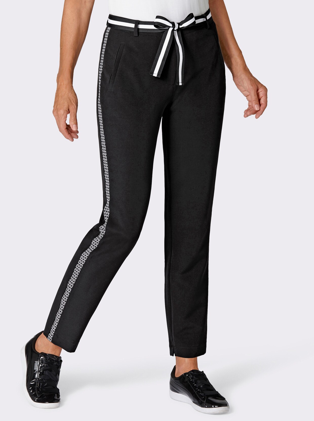 Jogg Pants - schwarz