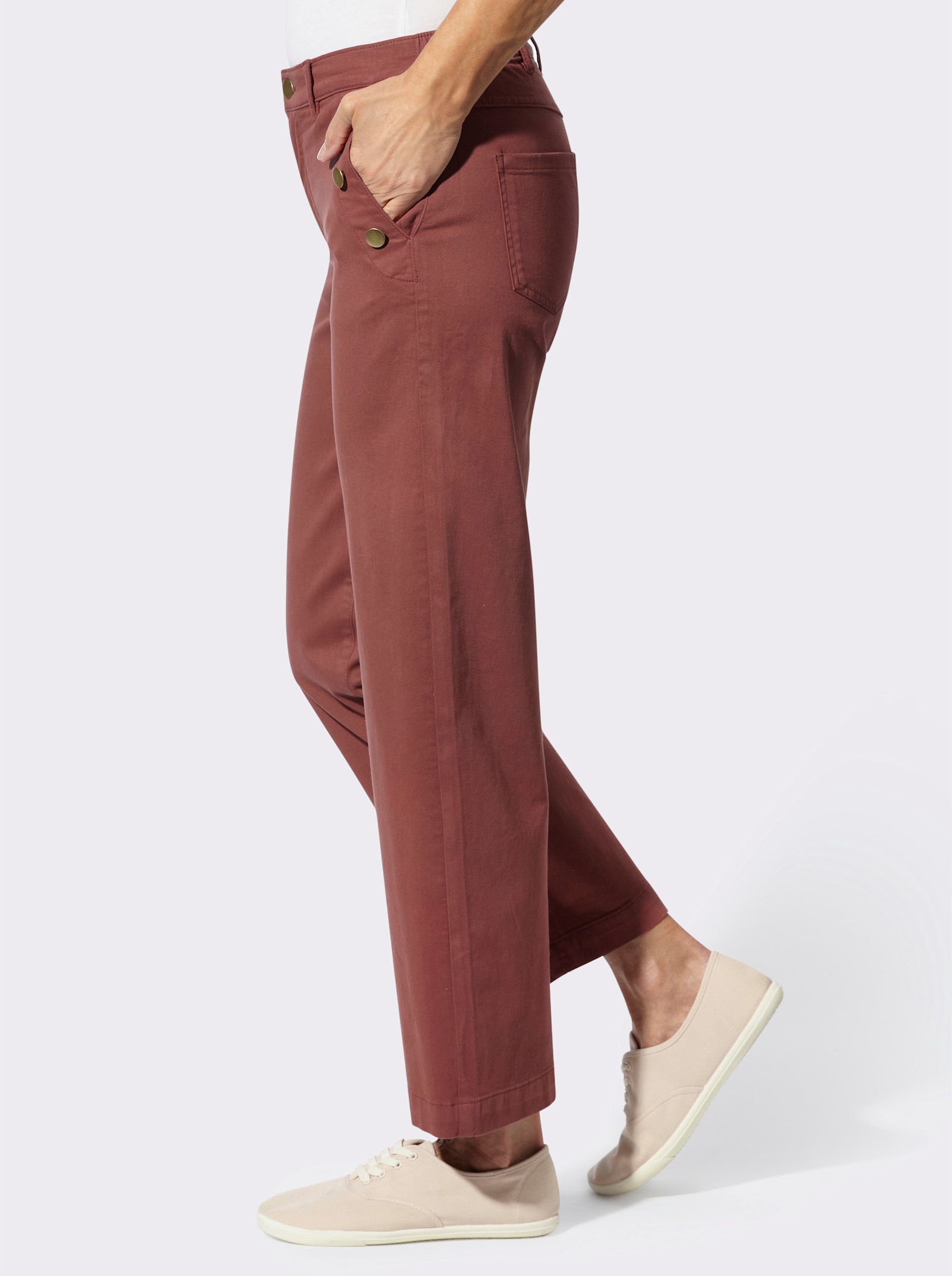 Stretch-Hose mit goldfarbenen Schmuckknöpfen - rotbraun