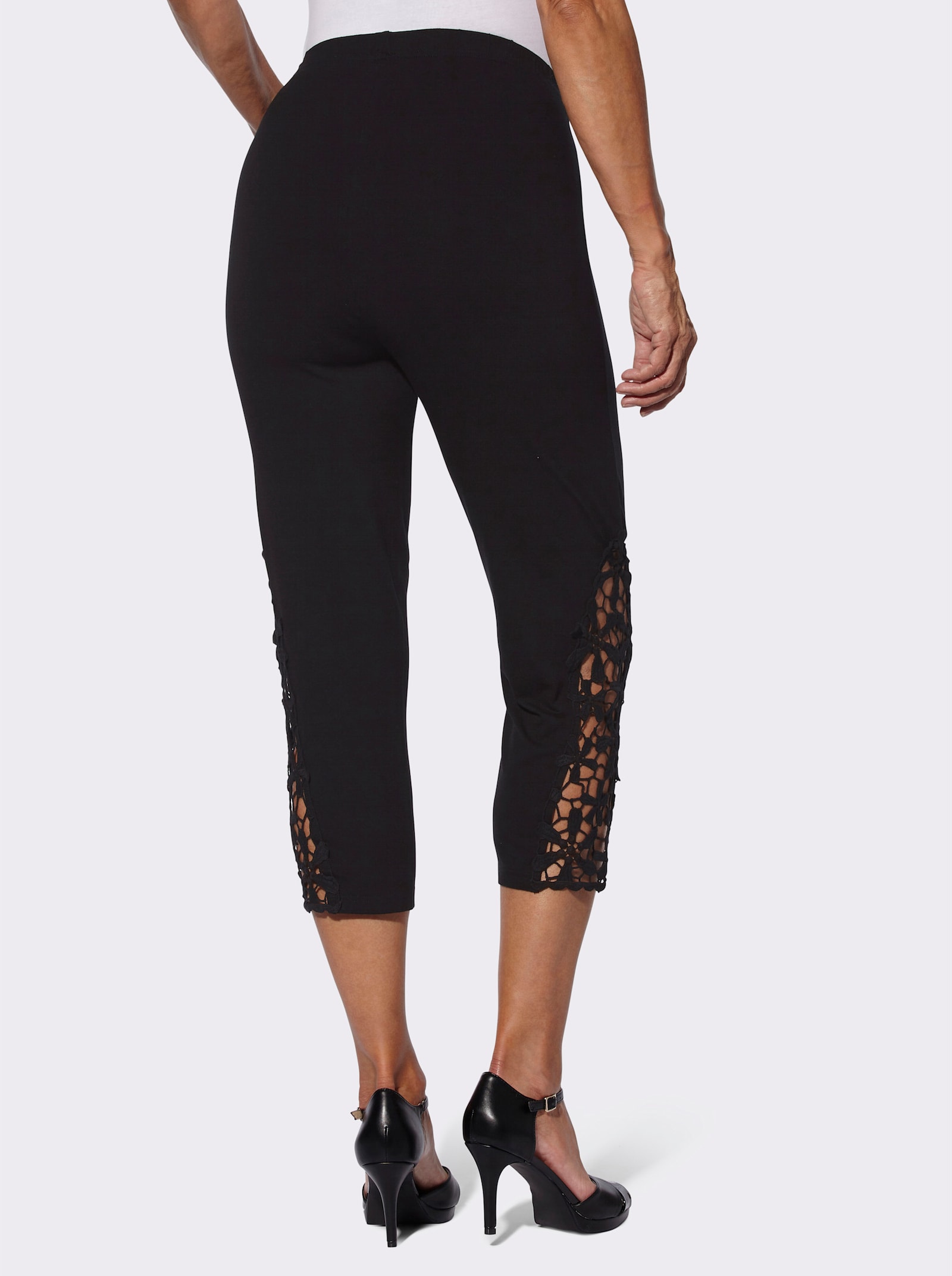 Caprileggings mit Spitzeneinsatz am Saum - schwarz