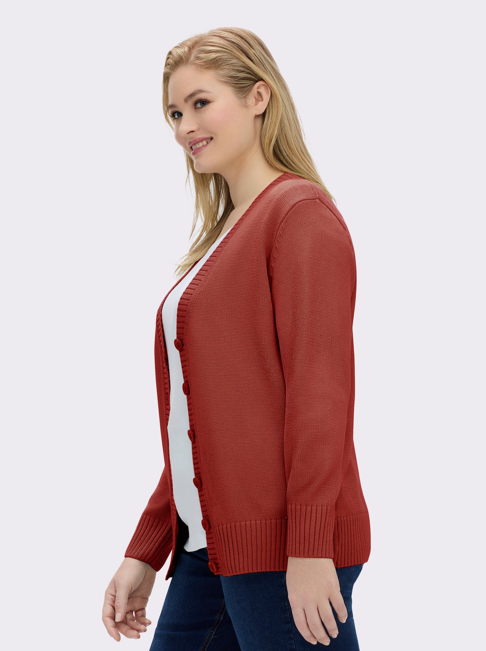 Strickjacke mit farblich abgestimmten Knöpfen - rostrot