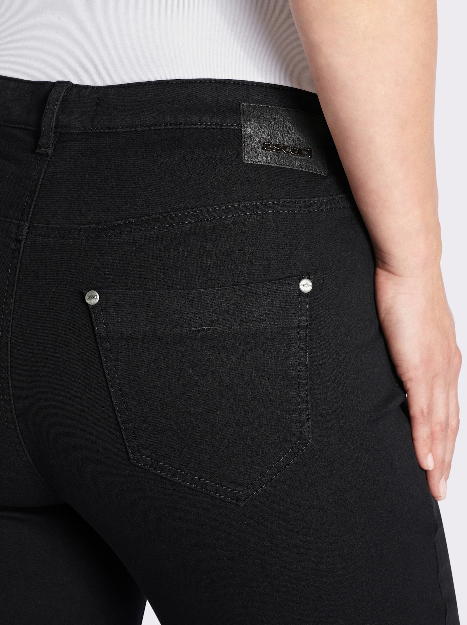 Ascari Stretch-Jeans mit Bauch-weg-Effekt - schwarz