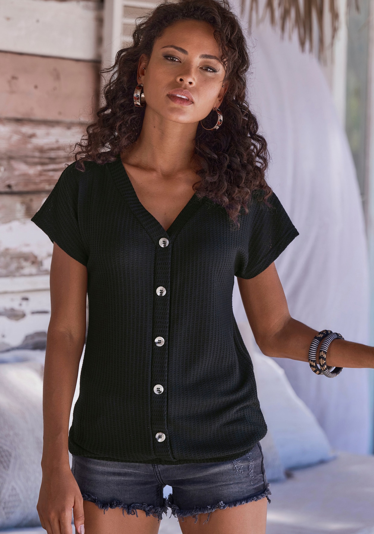 LASCANA Shirt met korte mouwen - zwart