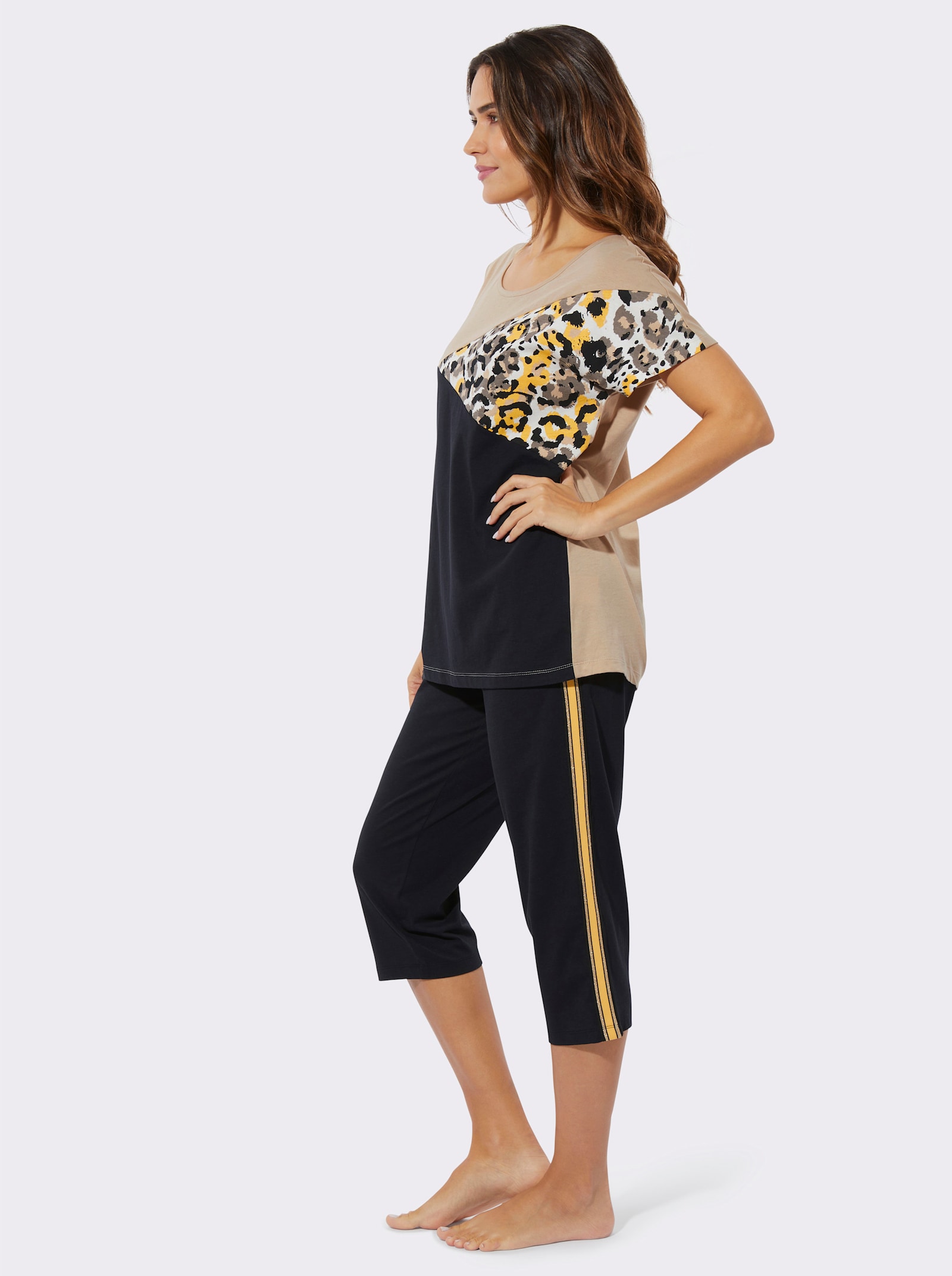 Pyjamas med capribyxa och leopardtryck - beige-svart
