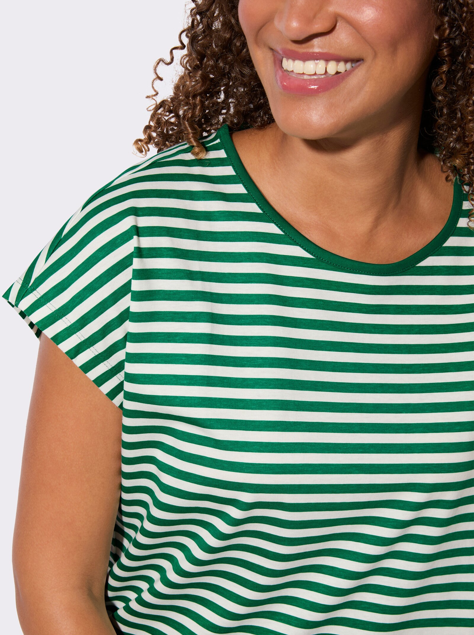 Shirt-Set mit überschnittenen Schultern - grün