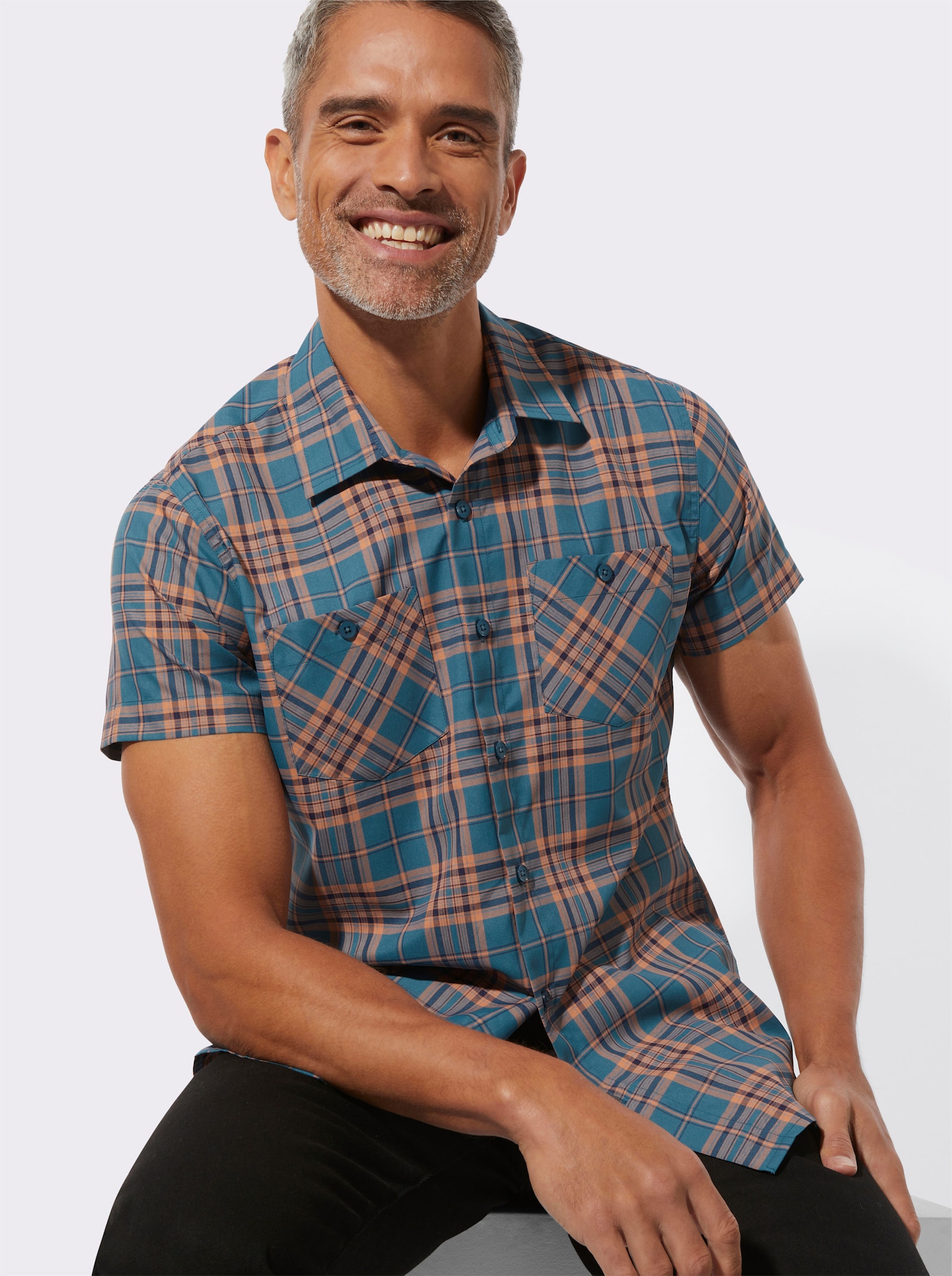 Kurzarmhemd mit Brusttaschen - topas-grau-kariert