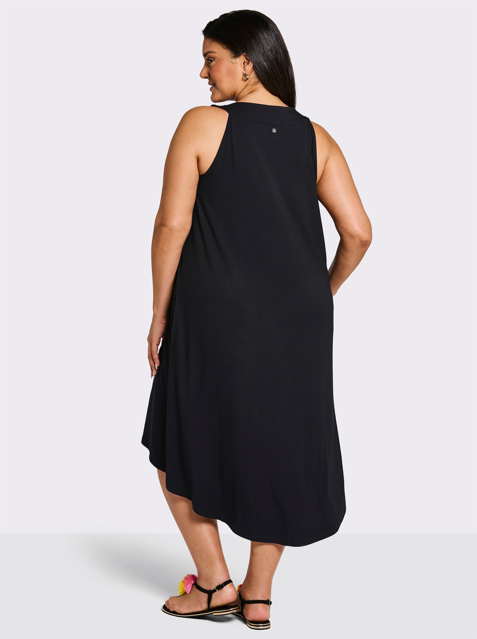 sheego Jerseykleid mit raffiniertem Ausschitt - schwarz