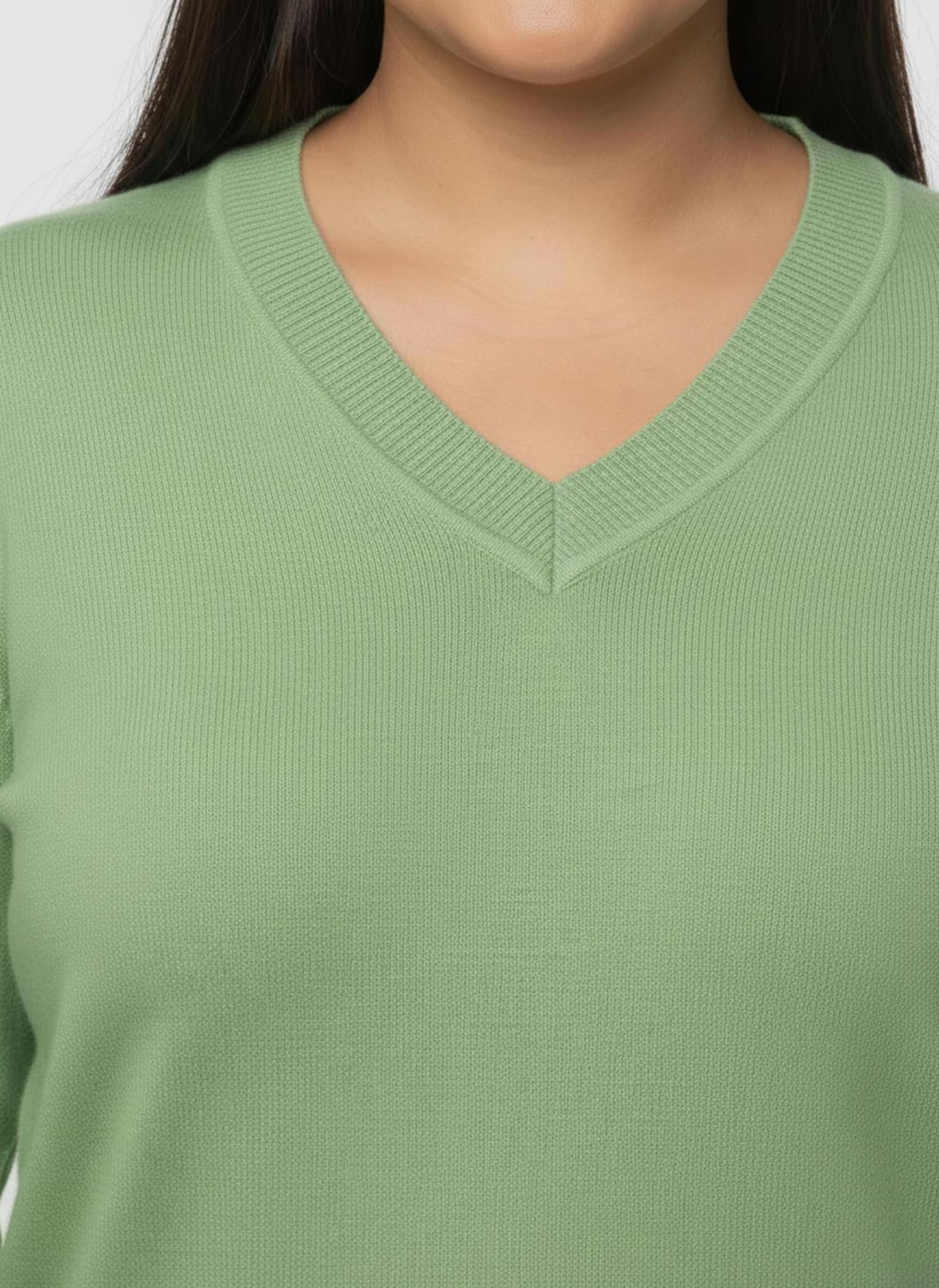 V-Ausschnitt-Pullover aus Feinstrick - apfel