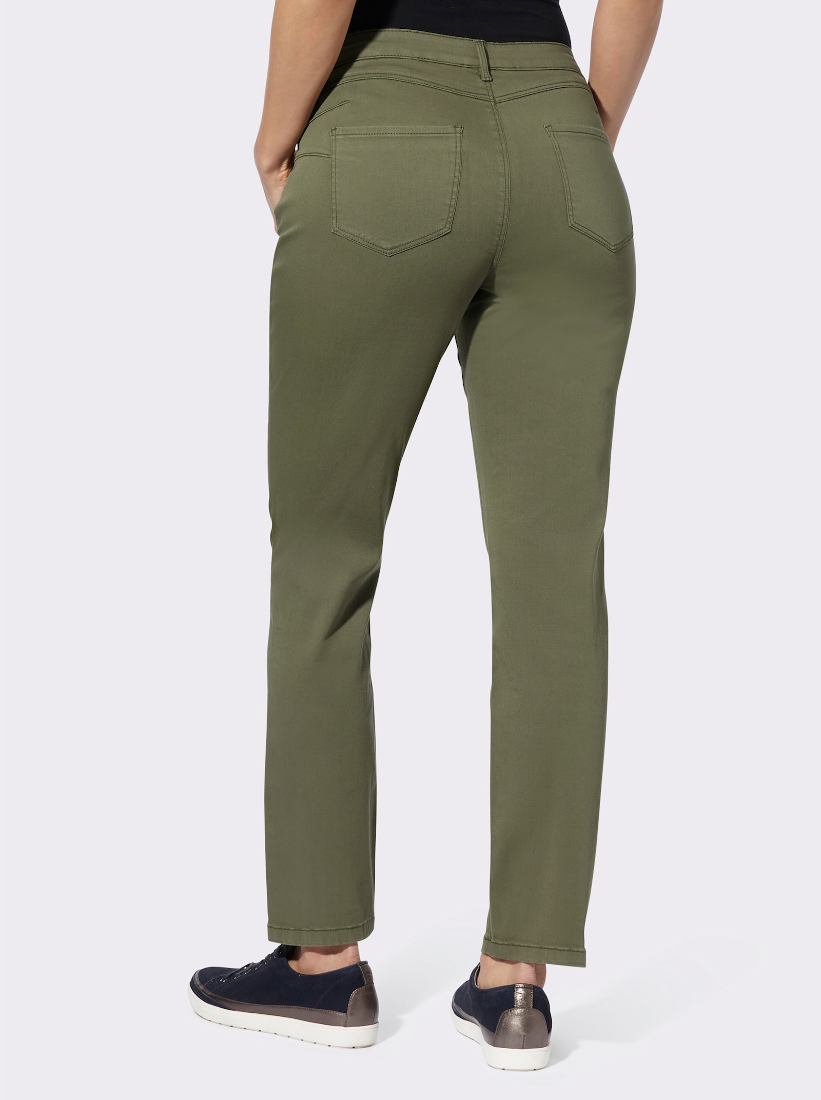 Jeans in Baumwoll-Stretch-Qualität - oliv