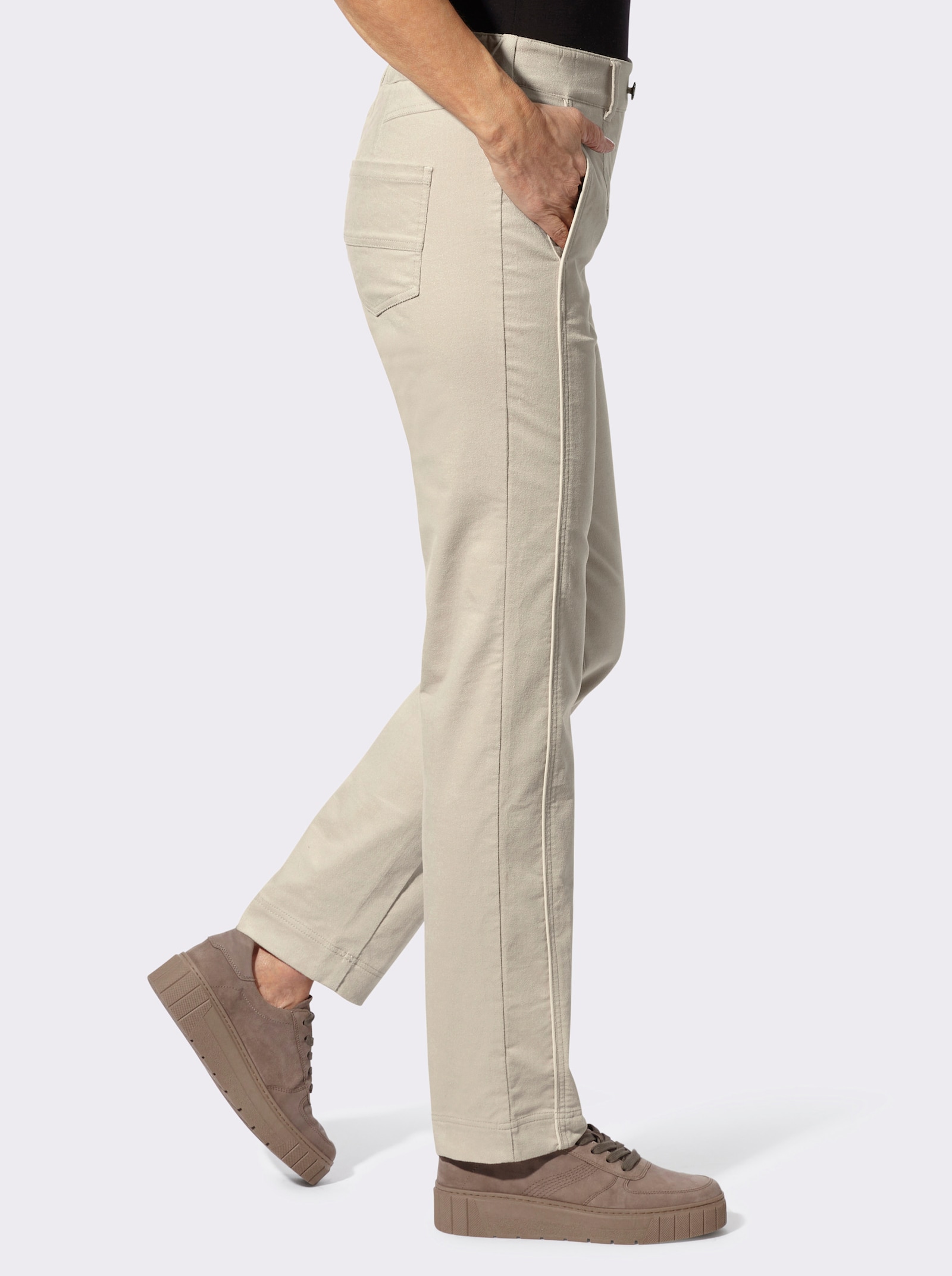 Hose in Samt-Optik - sand