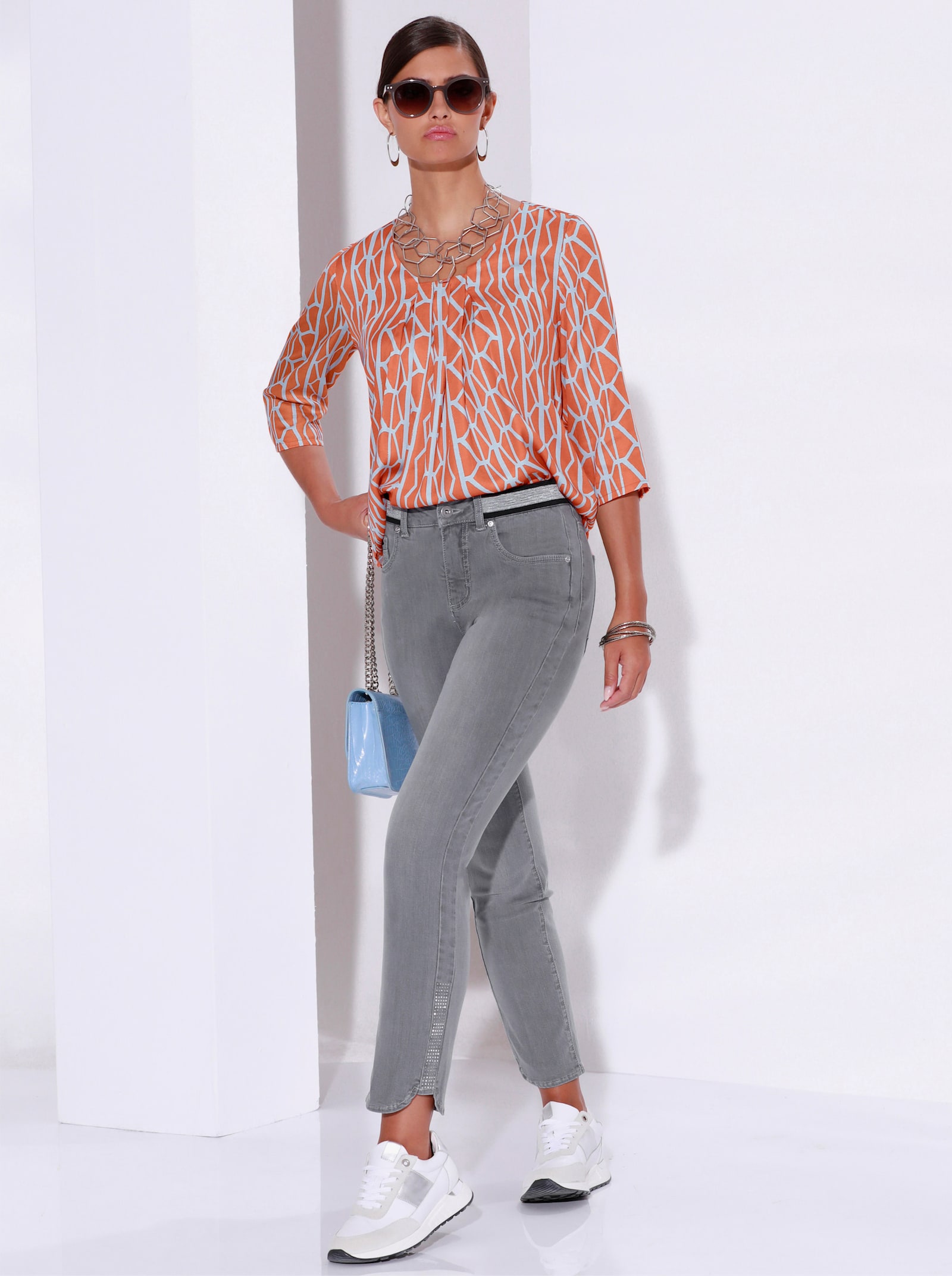 7/8-Jeans mit Ziersteinchen - light grey-denim