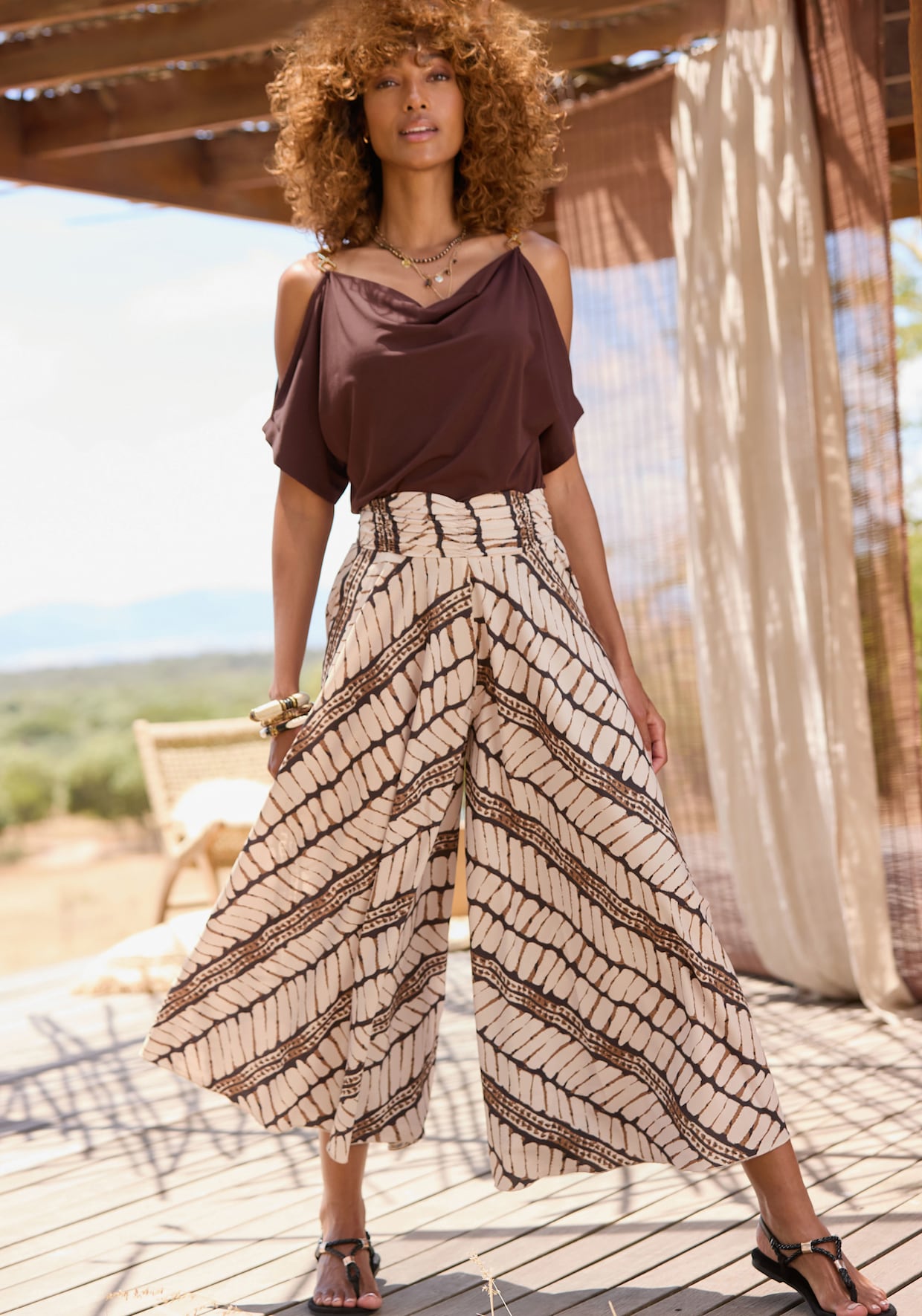 LASCANA Shirt met korte mouwen - bruin