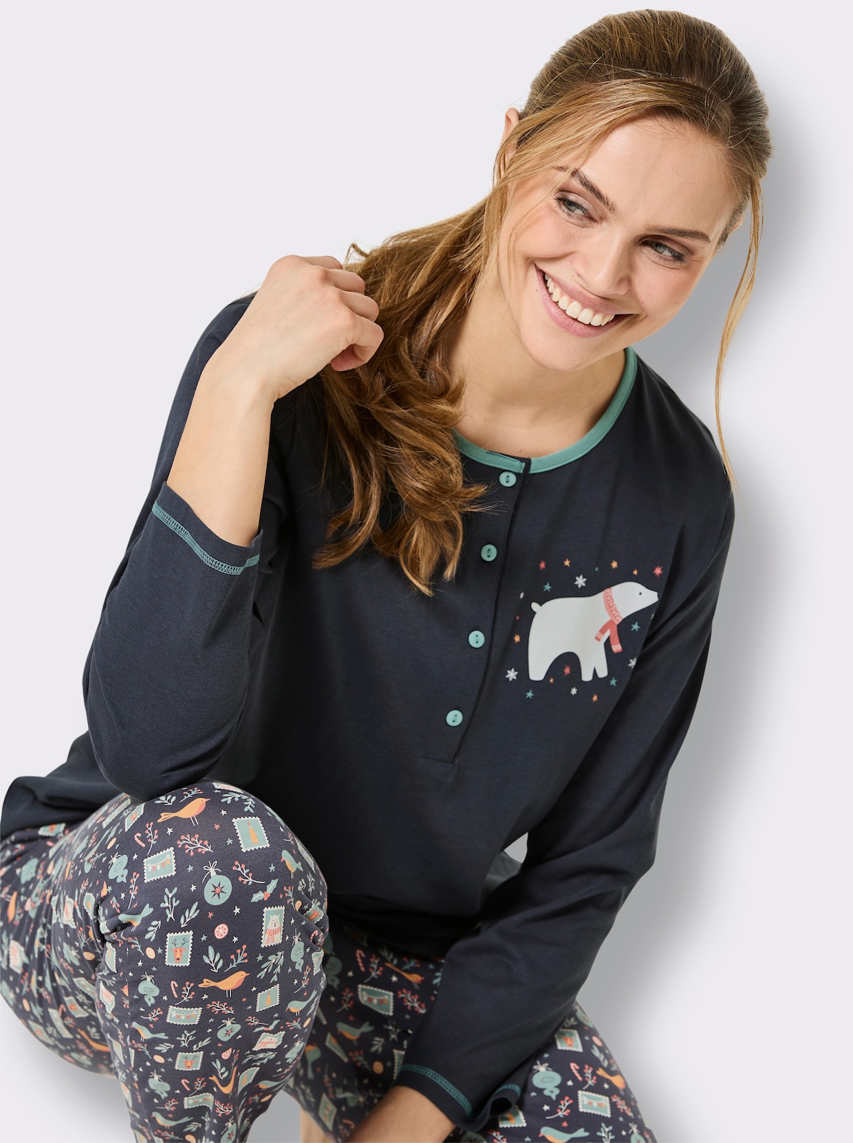 Comtessa Schlafanzugshirt mit kontrastfarbigen Ziernähten - jeansblau-ozean