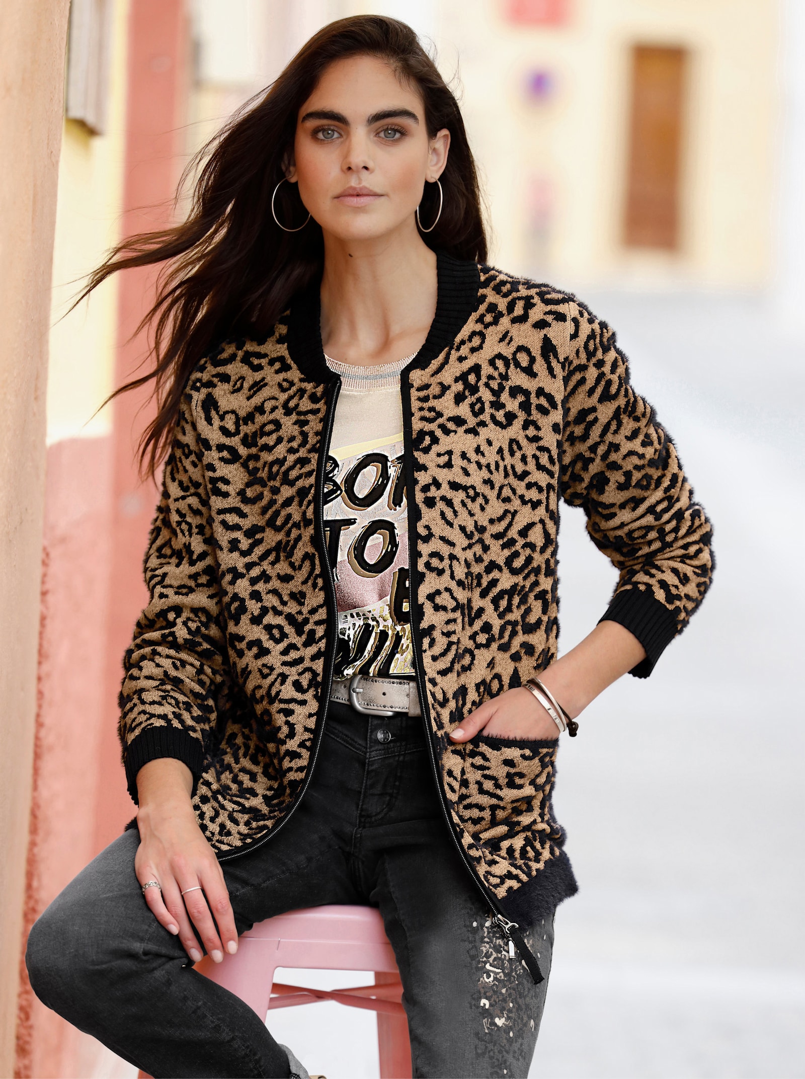 heine Strickjacke mit Animal-Dessin - camel-schwarz-gemustert