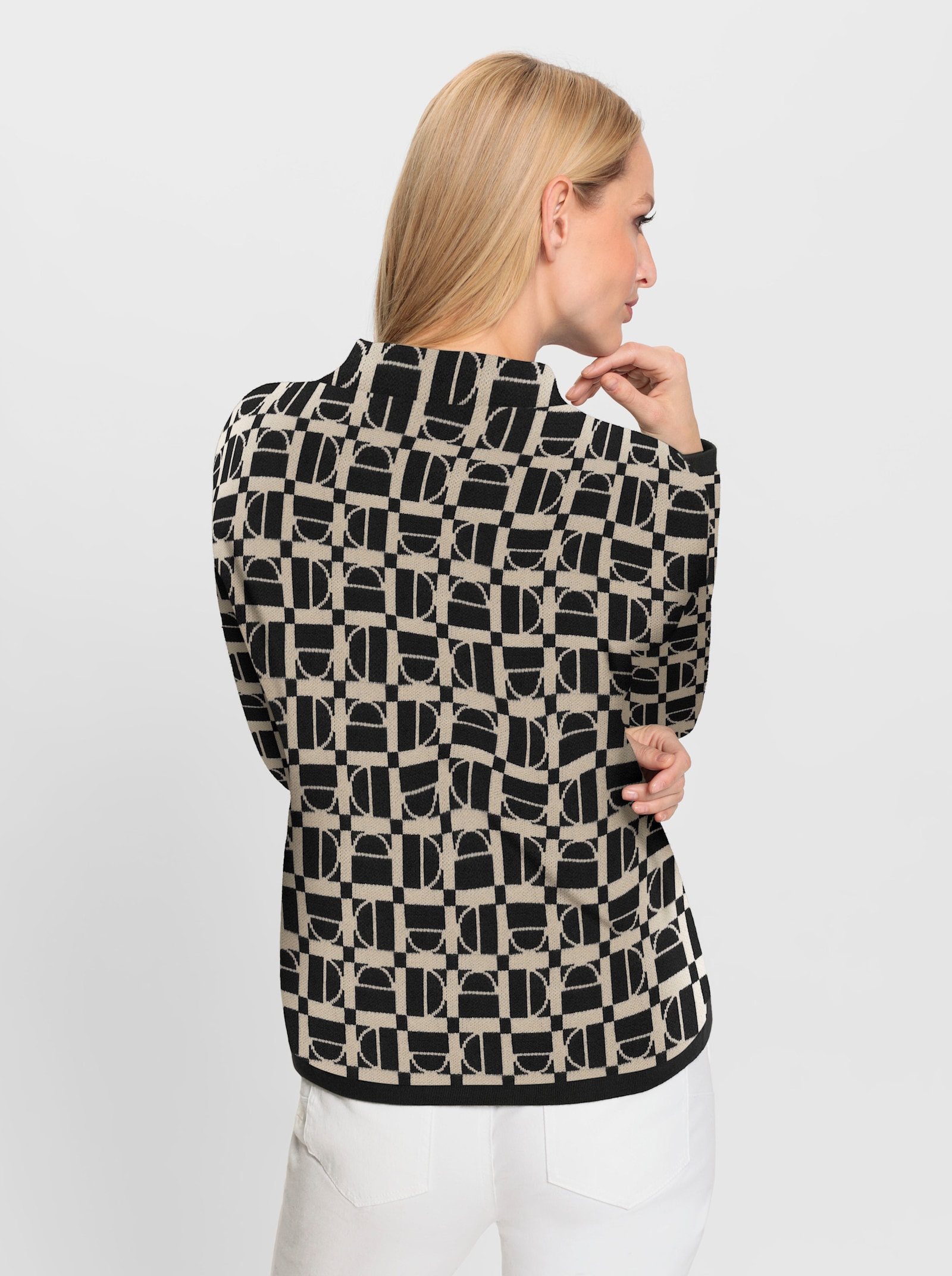 heine Stehkragenpullover in grafischem Jacquard-Muster - schwarz-beige-gemustert