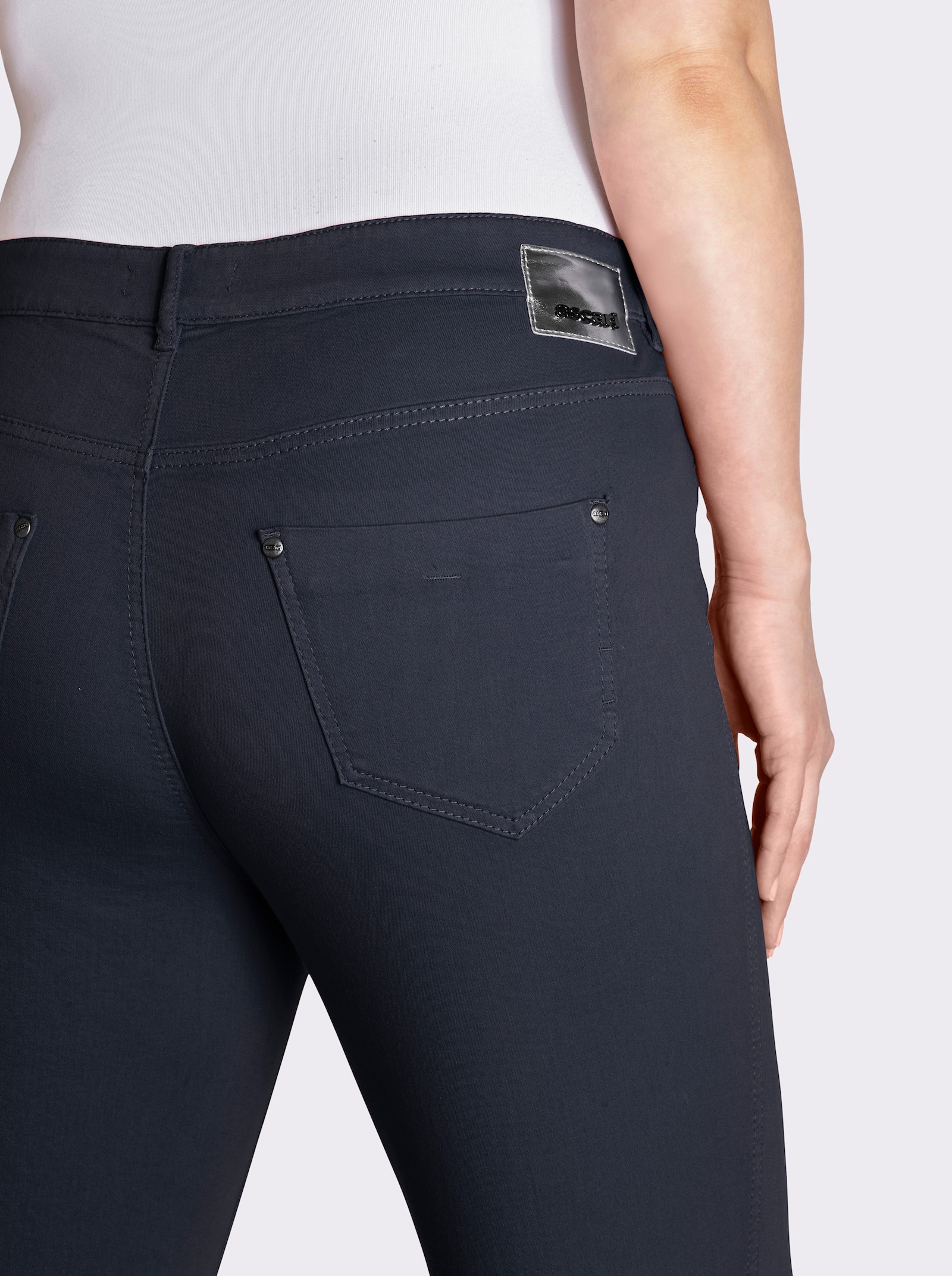 Ascari Stretch-Jeans in Röhren-Form - dark blue
