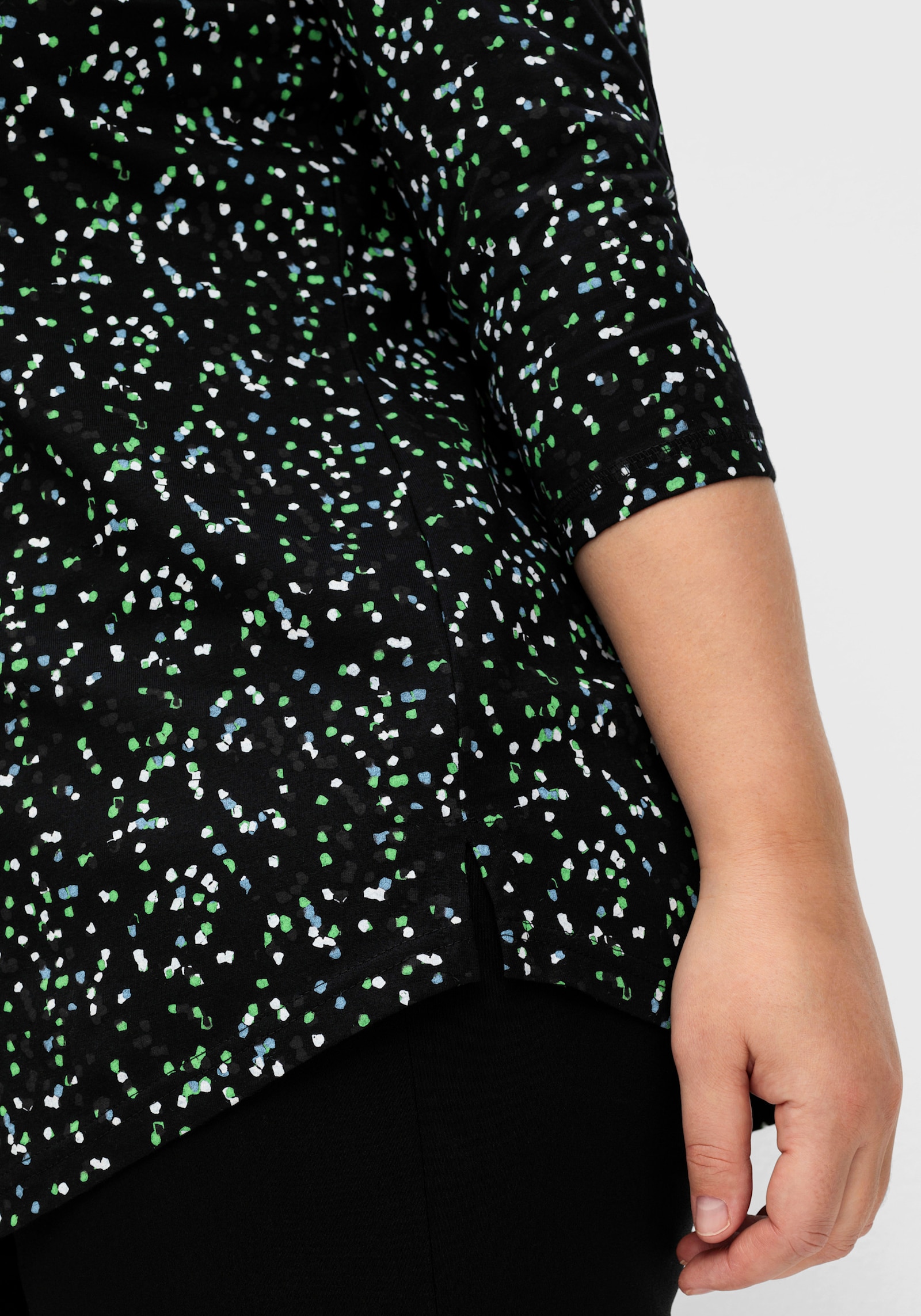 sheego 3/4-Arm-Shirt mit Minimalprint - schwarz-gemustert