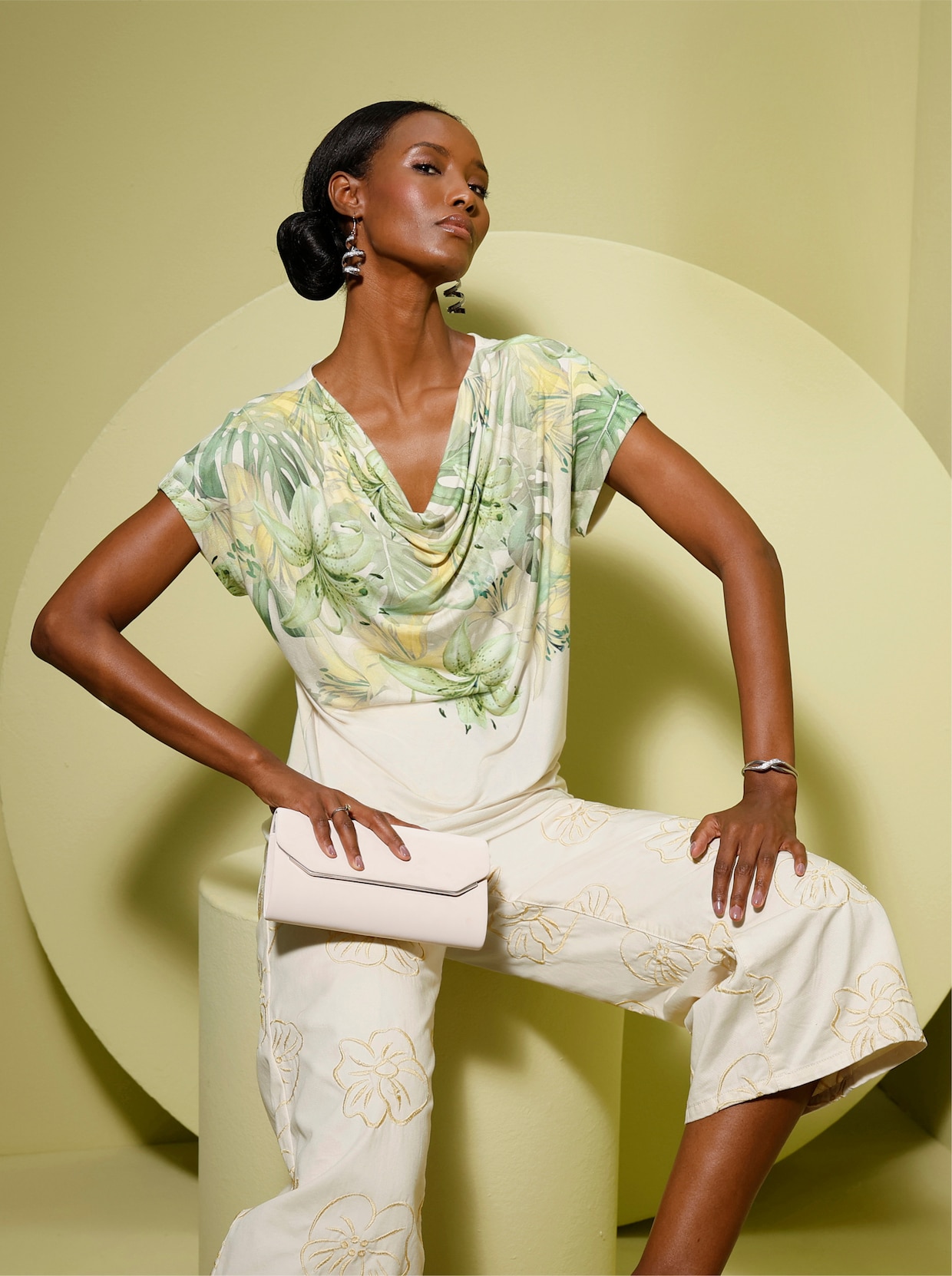 Shirt met cascadehals en op dessin geplaatste print - Champagne/pistache bedrukt