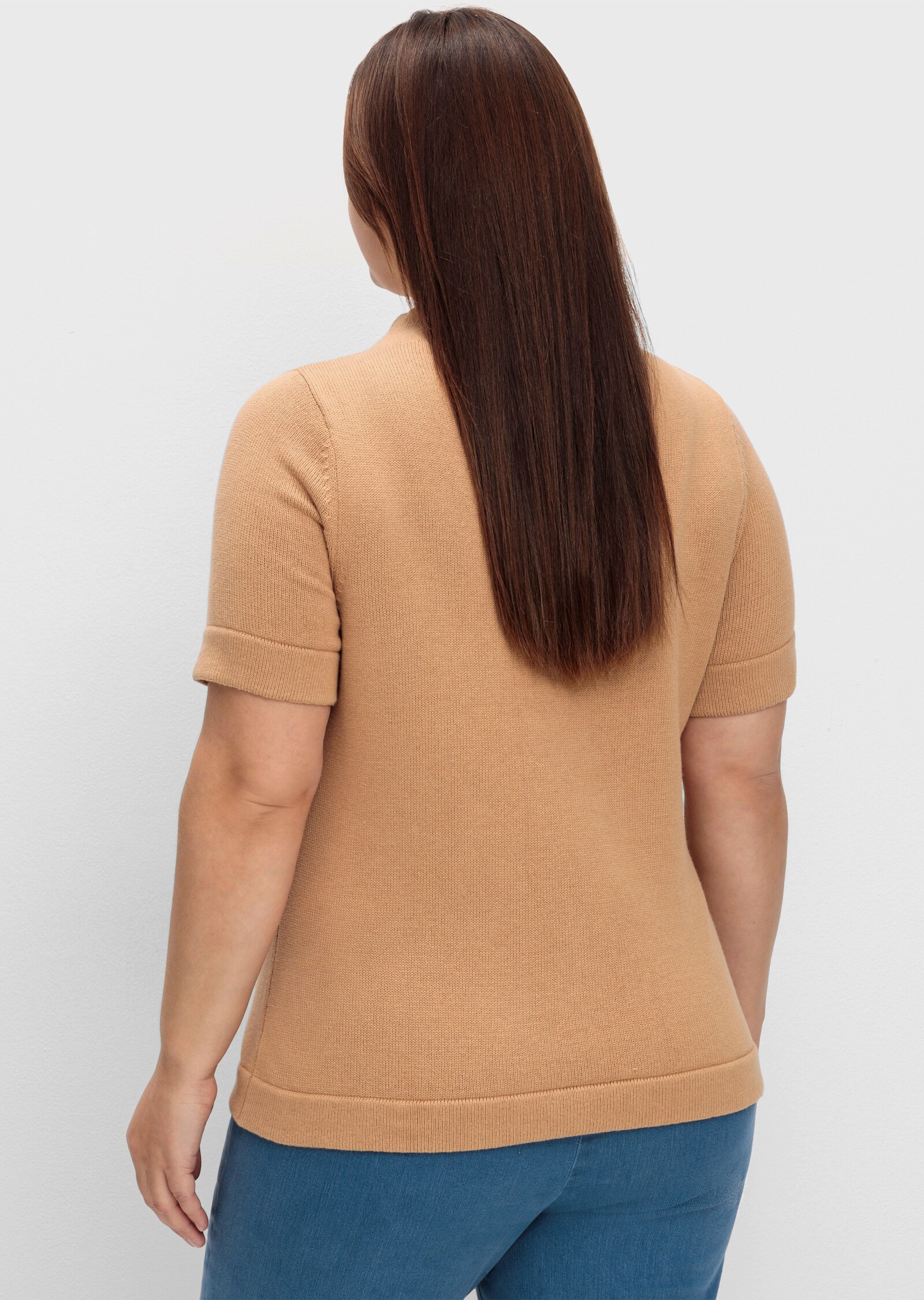 Stehkragenpullover mit Halbarm - camel