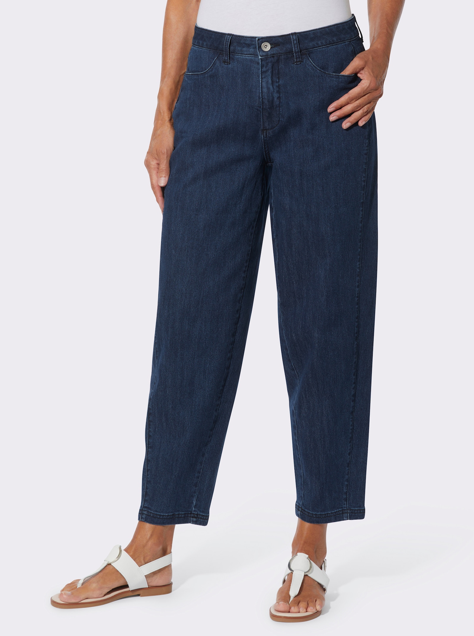 Jeans in Barrel-Form - darkblue-stone-washed