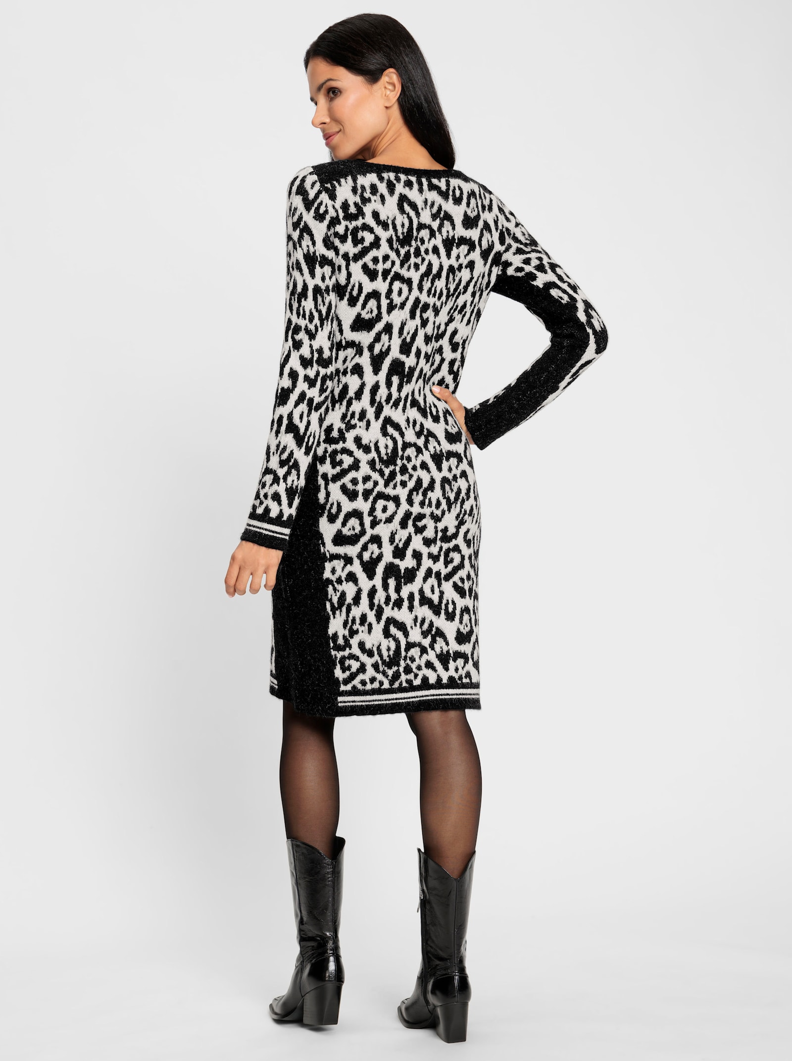 heine Robe en tricot avec motif léopard - noir-écru à motifs