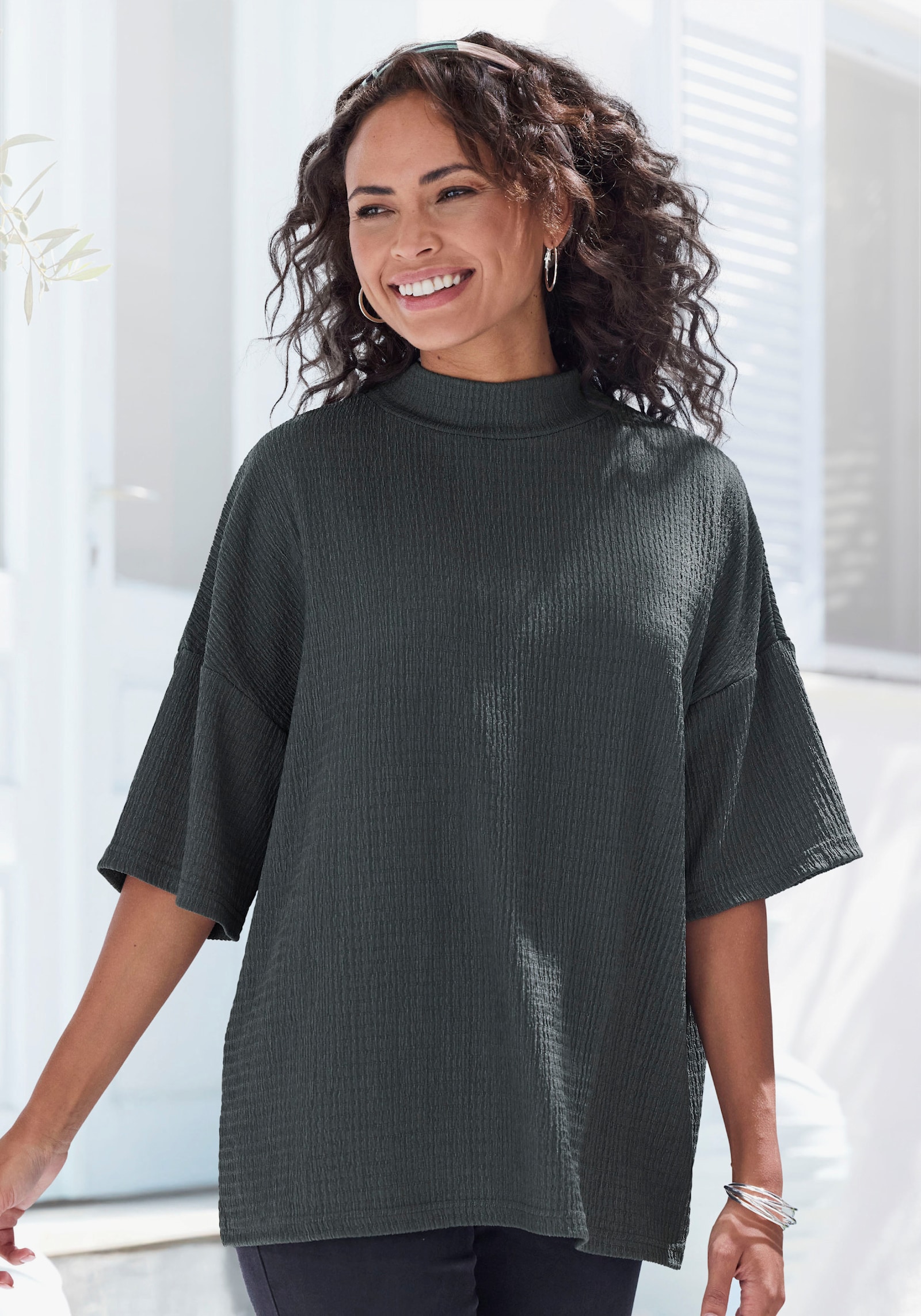 LASCANA Shirt met korte mouwen - grijsgroen, lindegroen