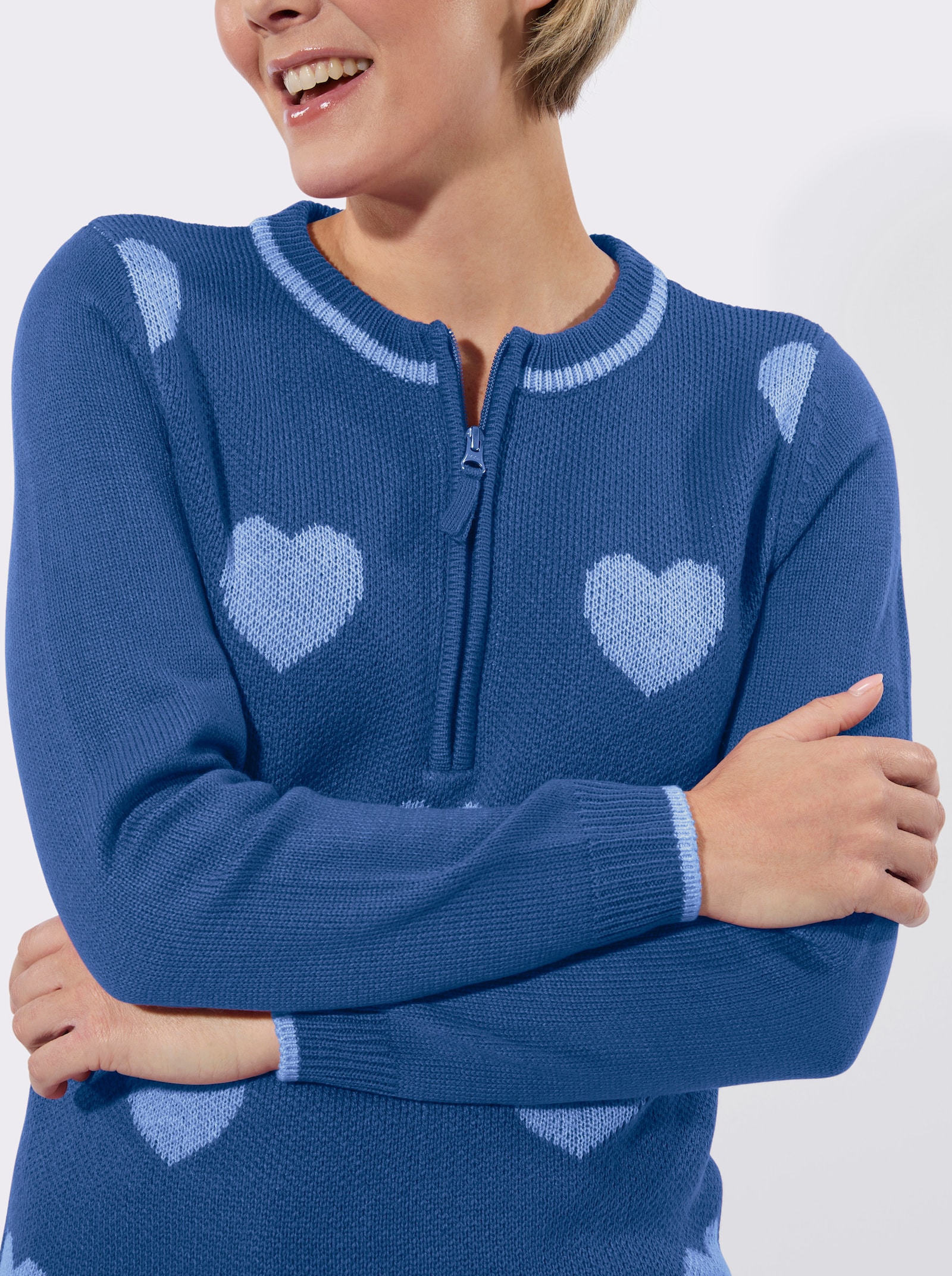 Langarm-Pullover mit Herz-Muster - mittelblau-eisblau-gemustert