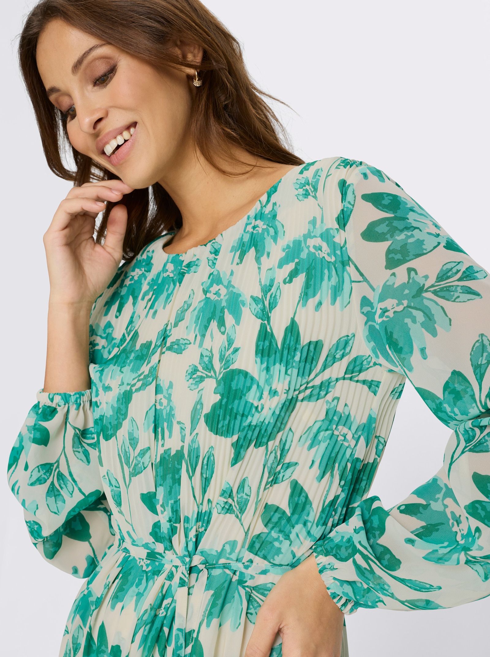 Plisseekleid mit abnehmbarem Bindegürtel - smaragd-champagner-bedruckt