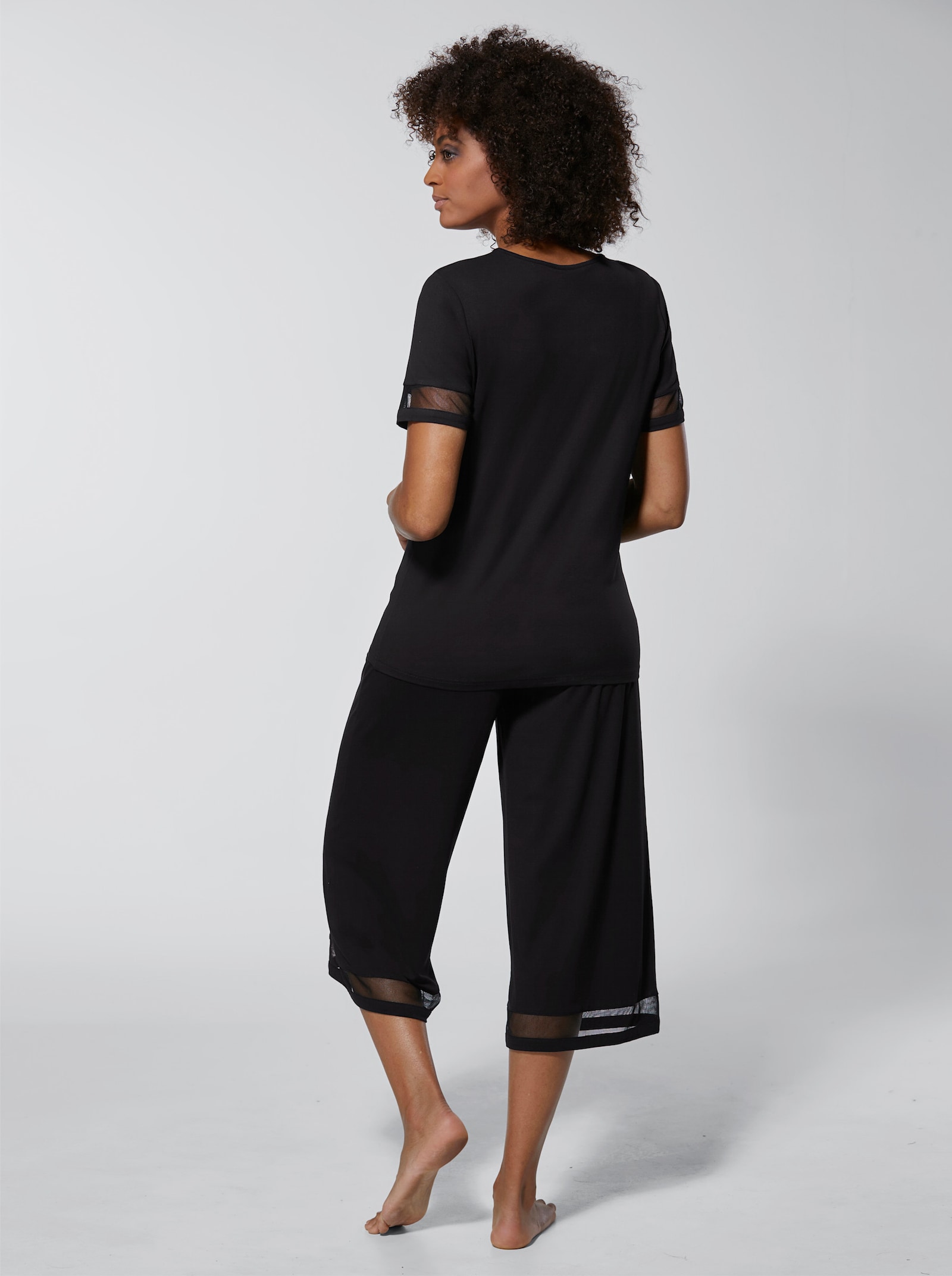 wäschepur Schlafanzug mit Mesh-Akzenten - schwarz