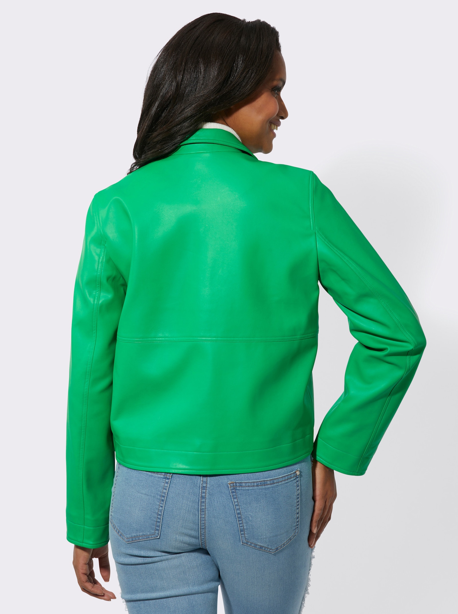 Lederimitatjacke in kurzer, gerader Form - grasgrün