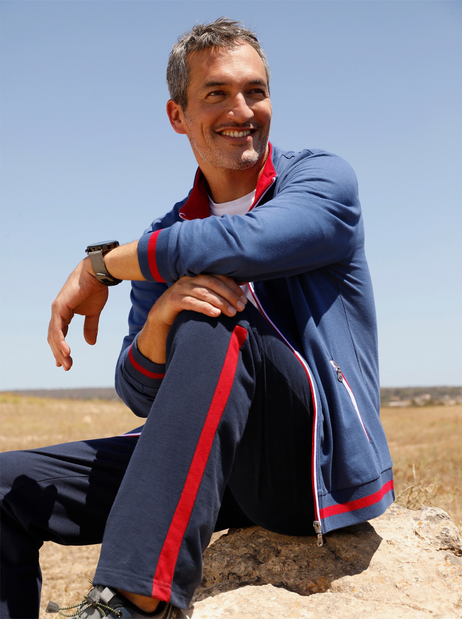 Catamaran Sports Sweatjack, vormvast en onderhoudsarm - donkerblauw/rood