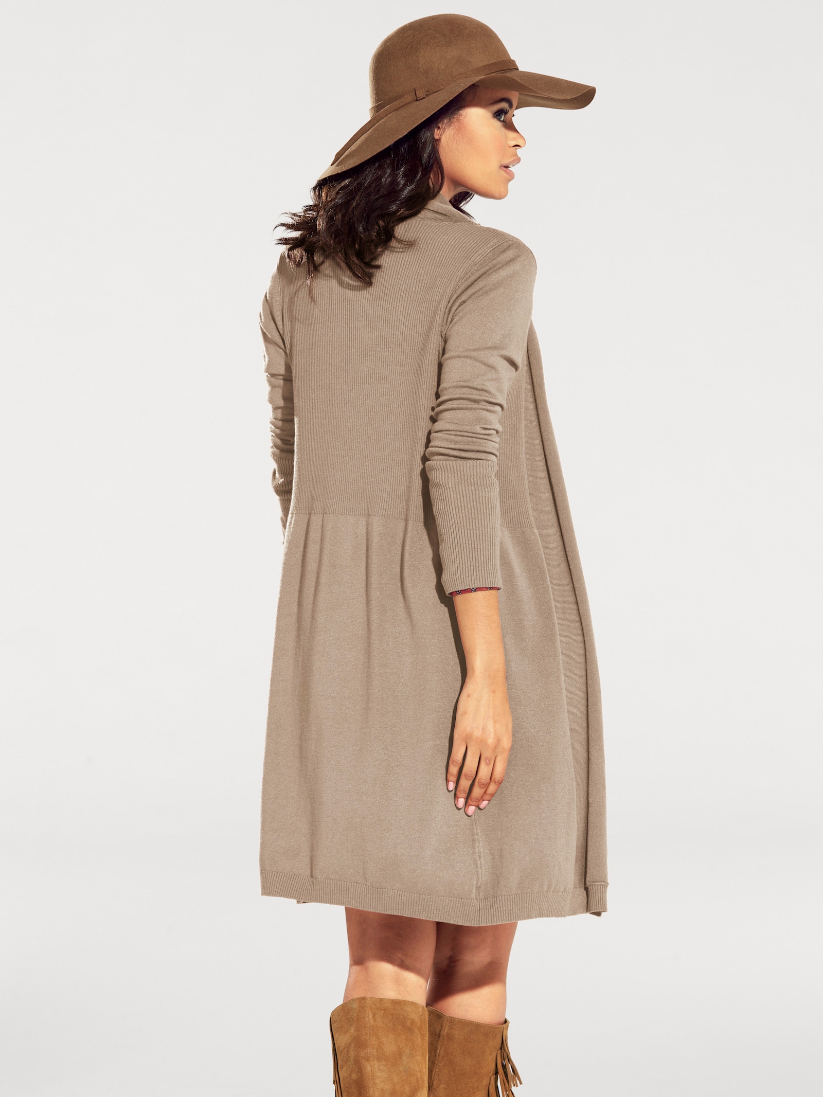 heine Longstrickjacke in geschmeidigem Feinstrick - sand