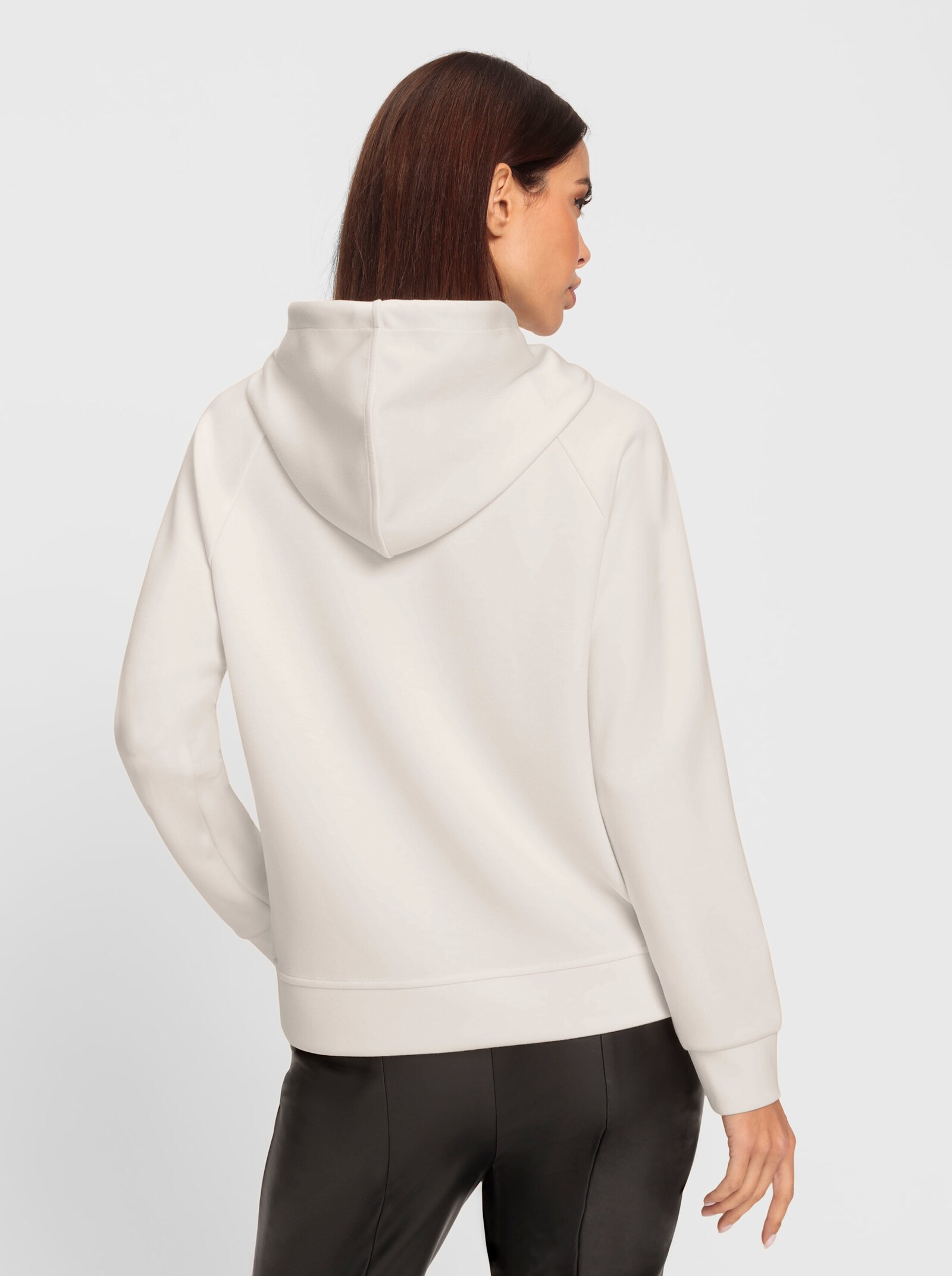heine Hoodie mit Schmuckknöpfen - champagner