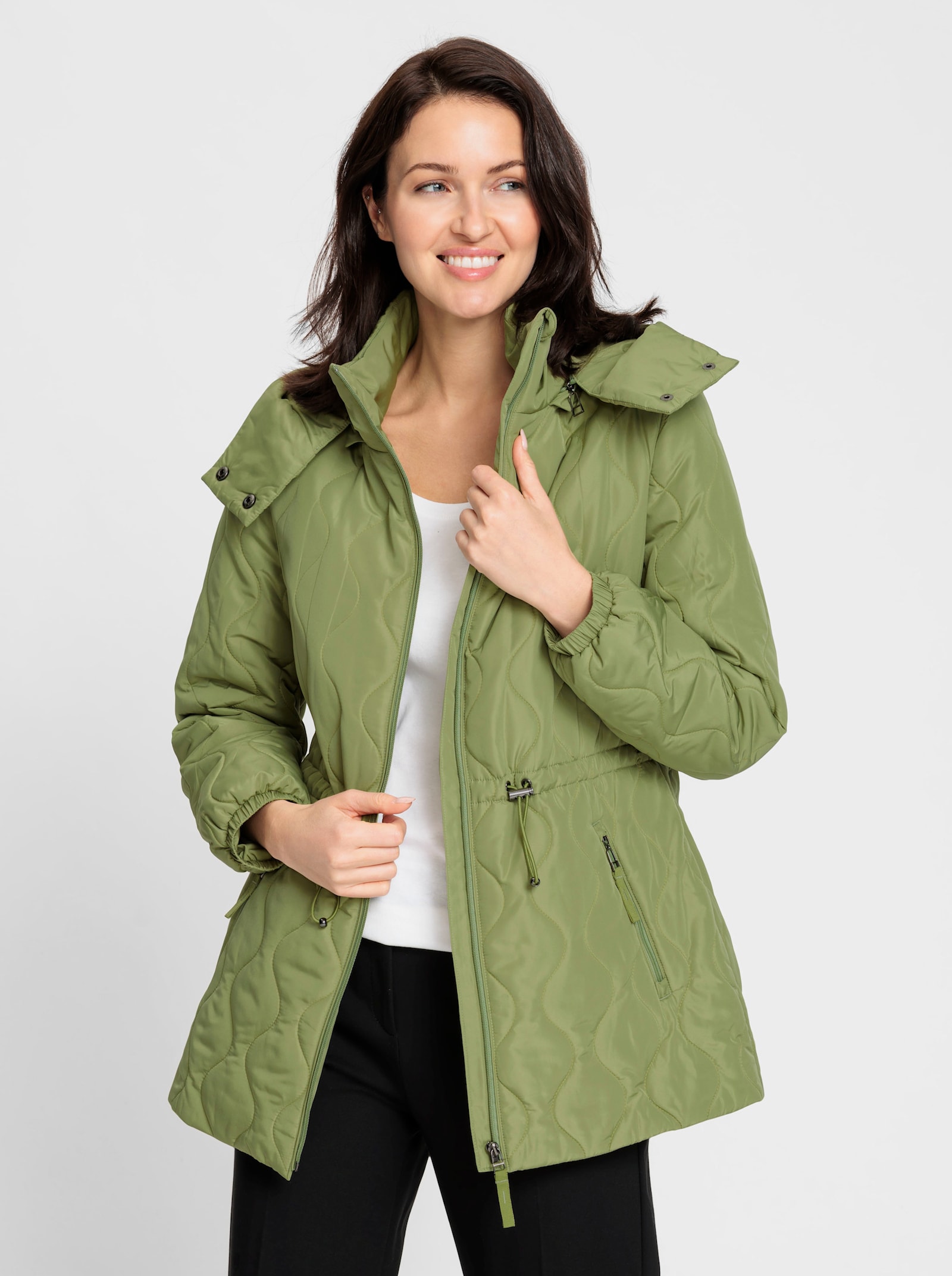 Steppjacke mit abnehmbarer Kapuze - schilf