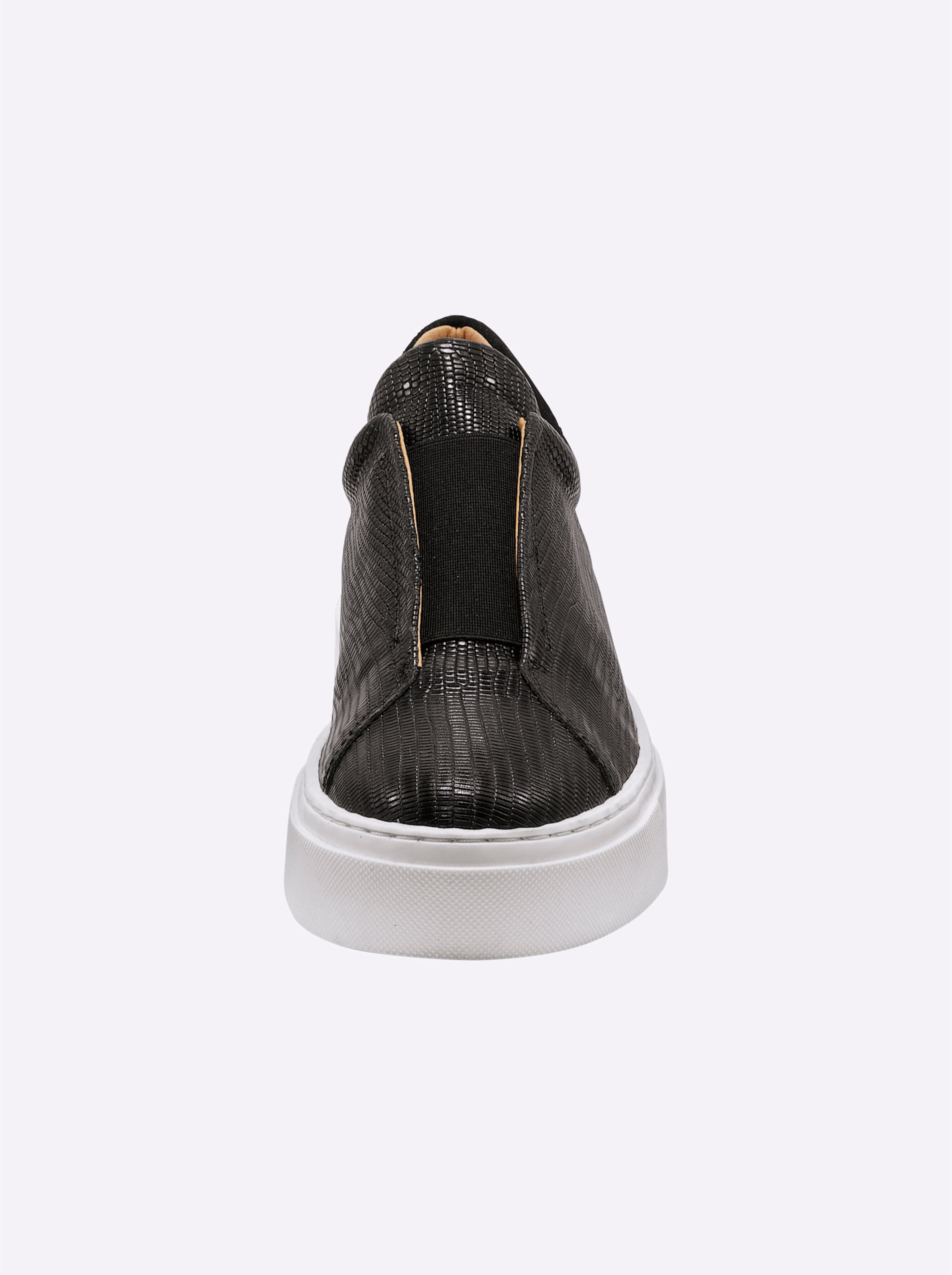LED Innen günstig Kaufen-Sneaker in schwarz von heine. Sneaker in schwarz von heine <![CDATA[Sneaker Made in Spain. Aus fein glänzendem Rind-Glattleder. Futter: Synthetik, Innensohle: Leder. Plateauhöhe ca. 2,5 cm.]]>. 