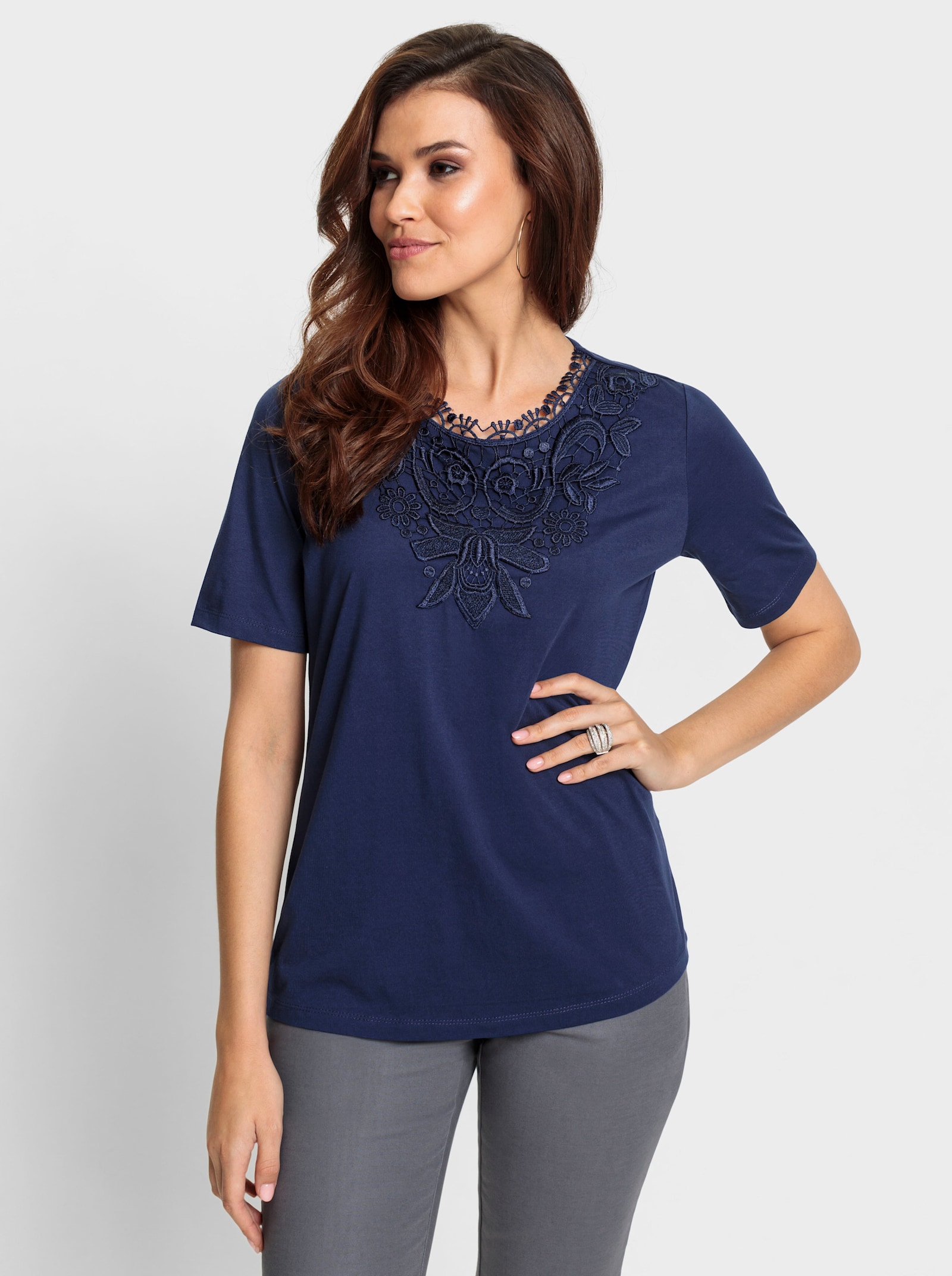 Spitzenshirt im superweichen Materialmix - marine