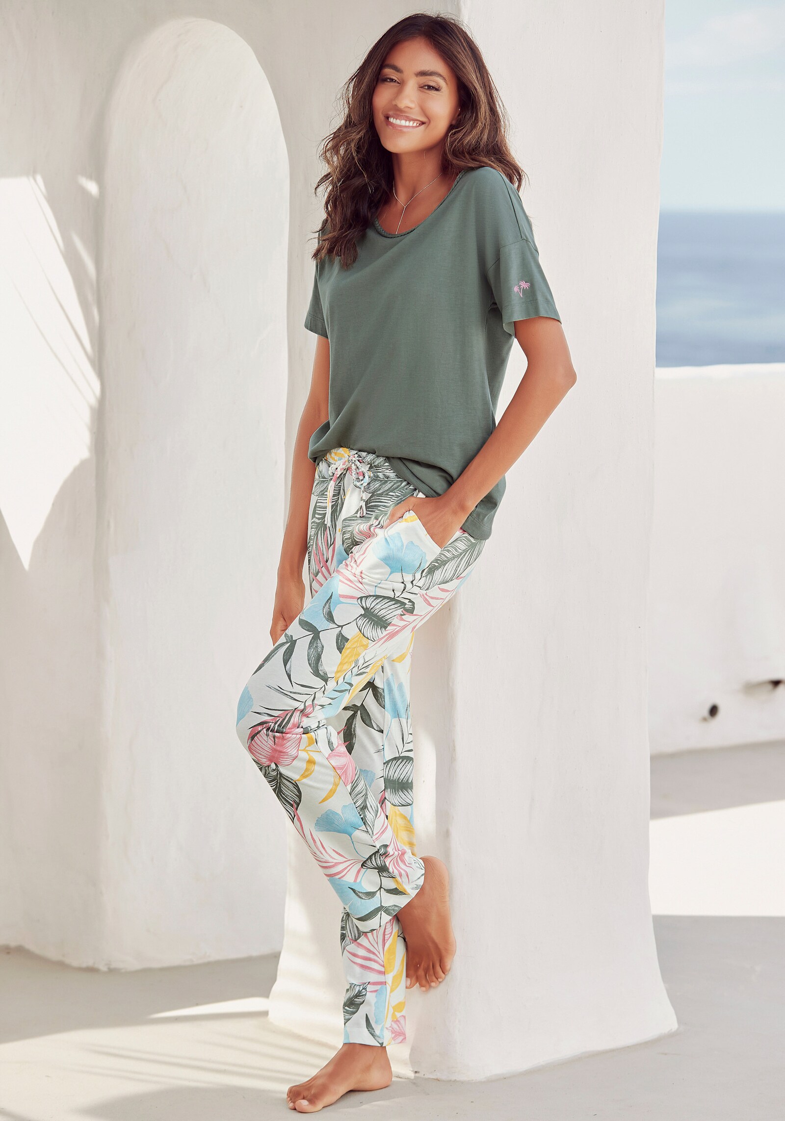 Vivance Dreams Pyjama - kaki gedessineerd