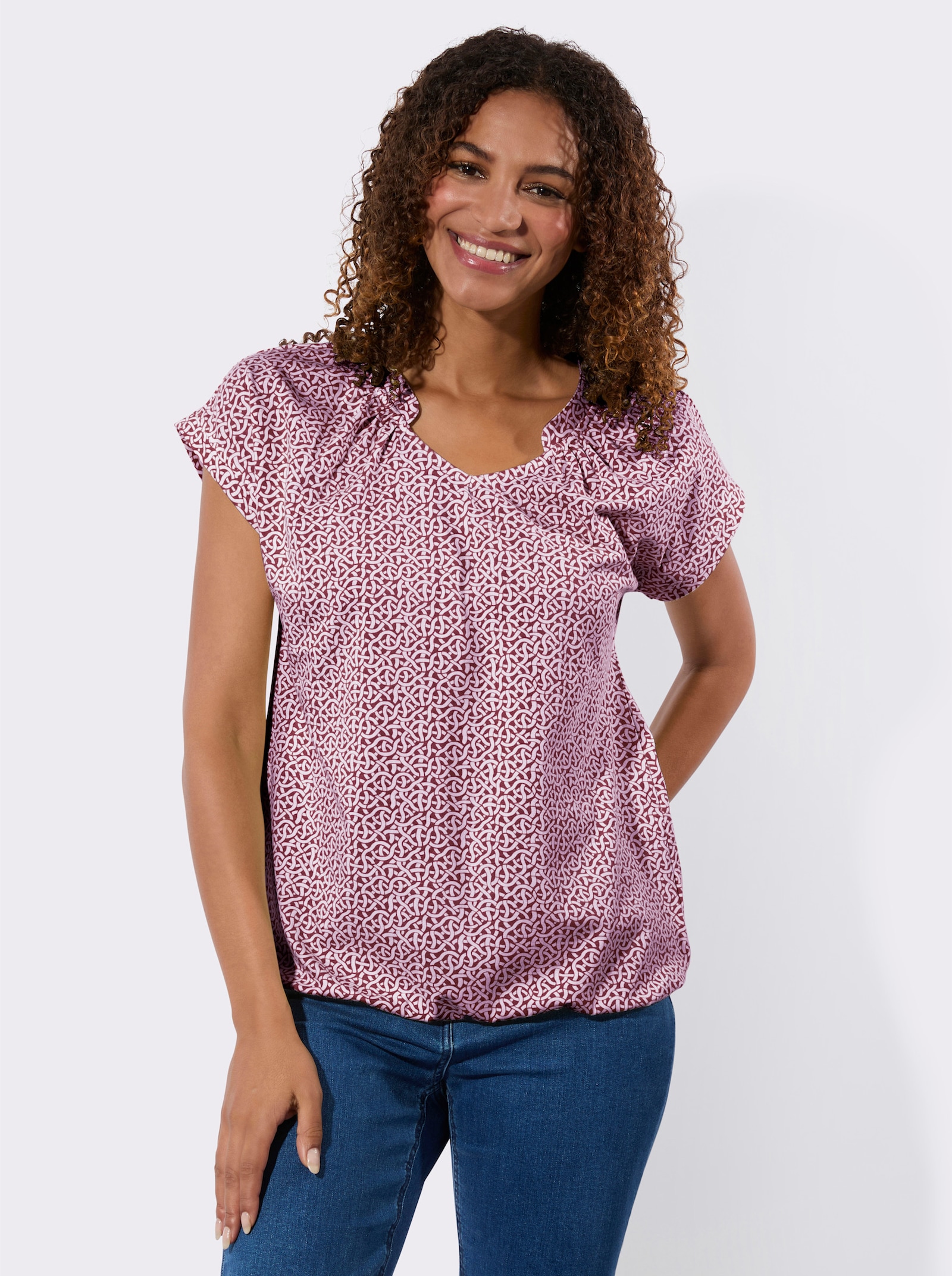 Kurzarmshirt mit kleinen Raffungen - kirsche-ecru-bedruckt