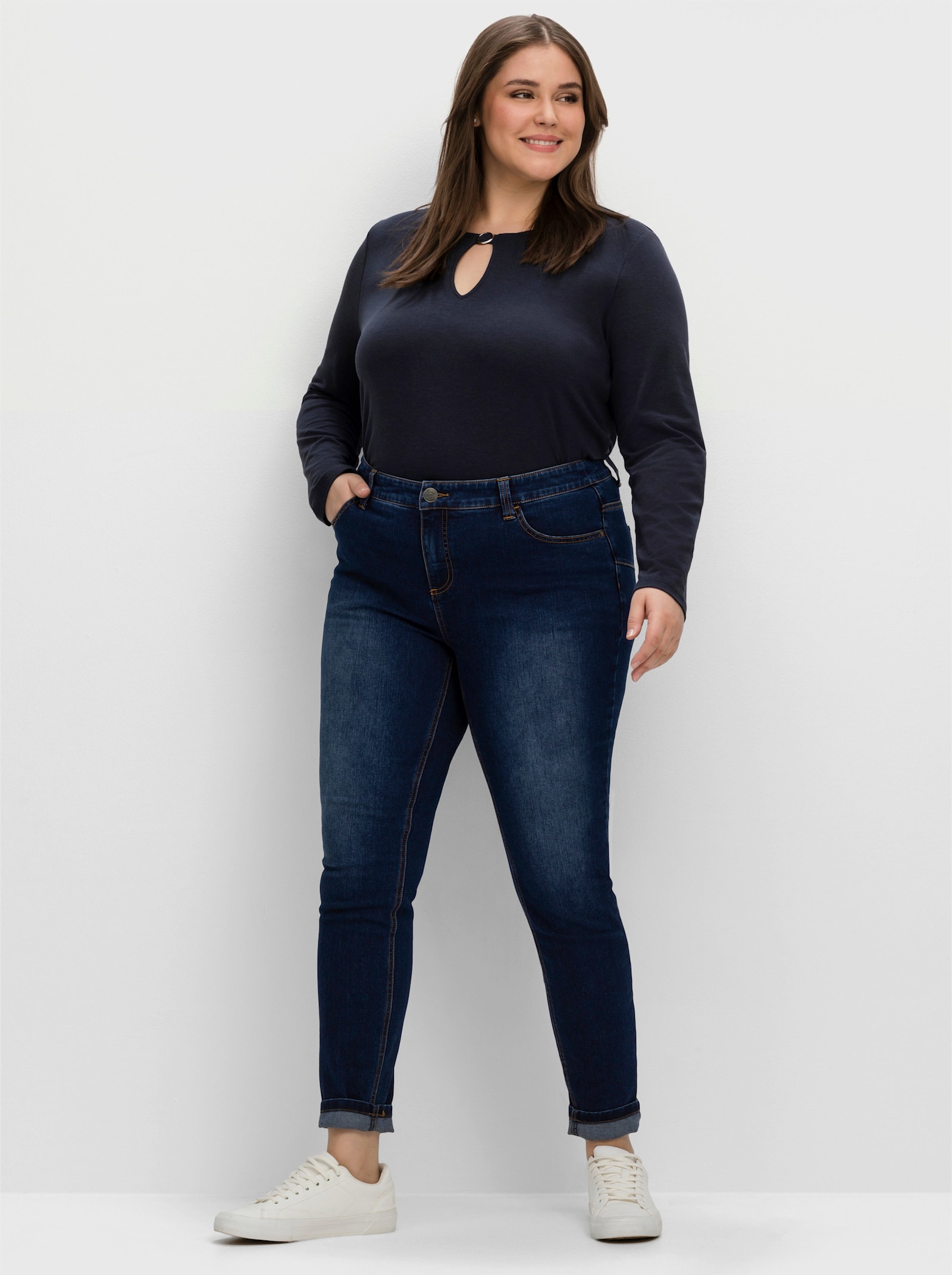 sheego Skinny Jeans mit bequemer Taille - dark blue denim