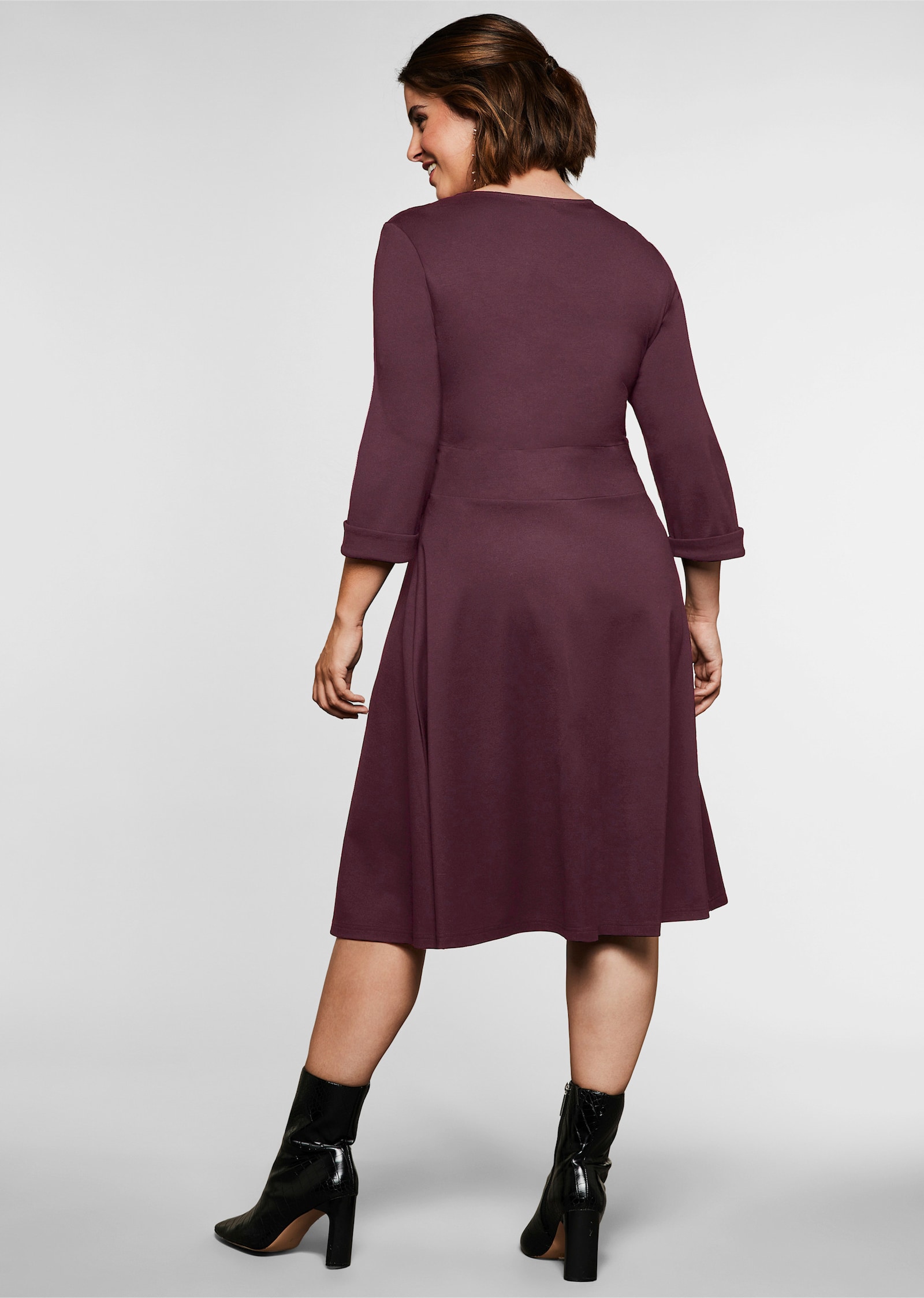 sheego by Joe Browns Cocktailkleid mit Taillenband - burgund